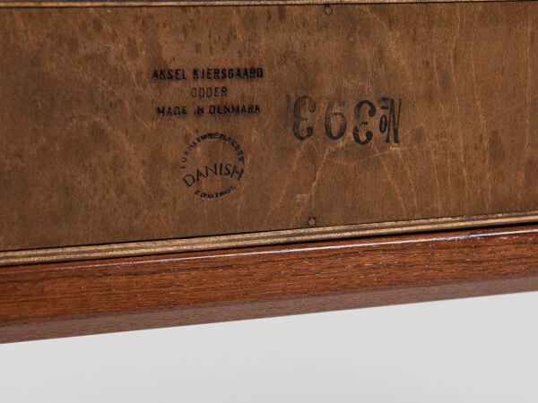 Console danoise du milieu du siècle en teck par Aksel Kjersgaard années 1960