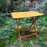 Table de jardin pliante en métal
