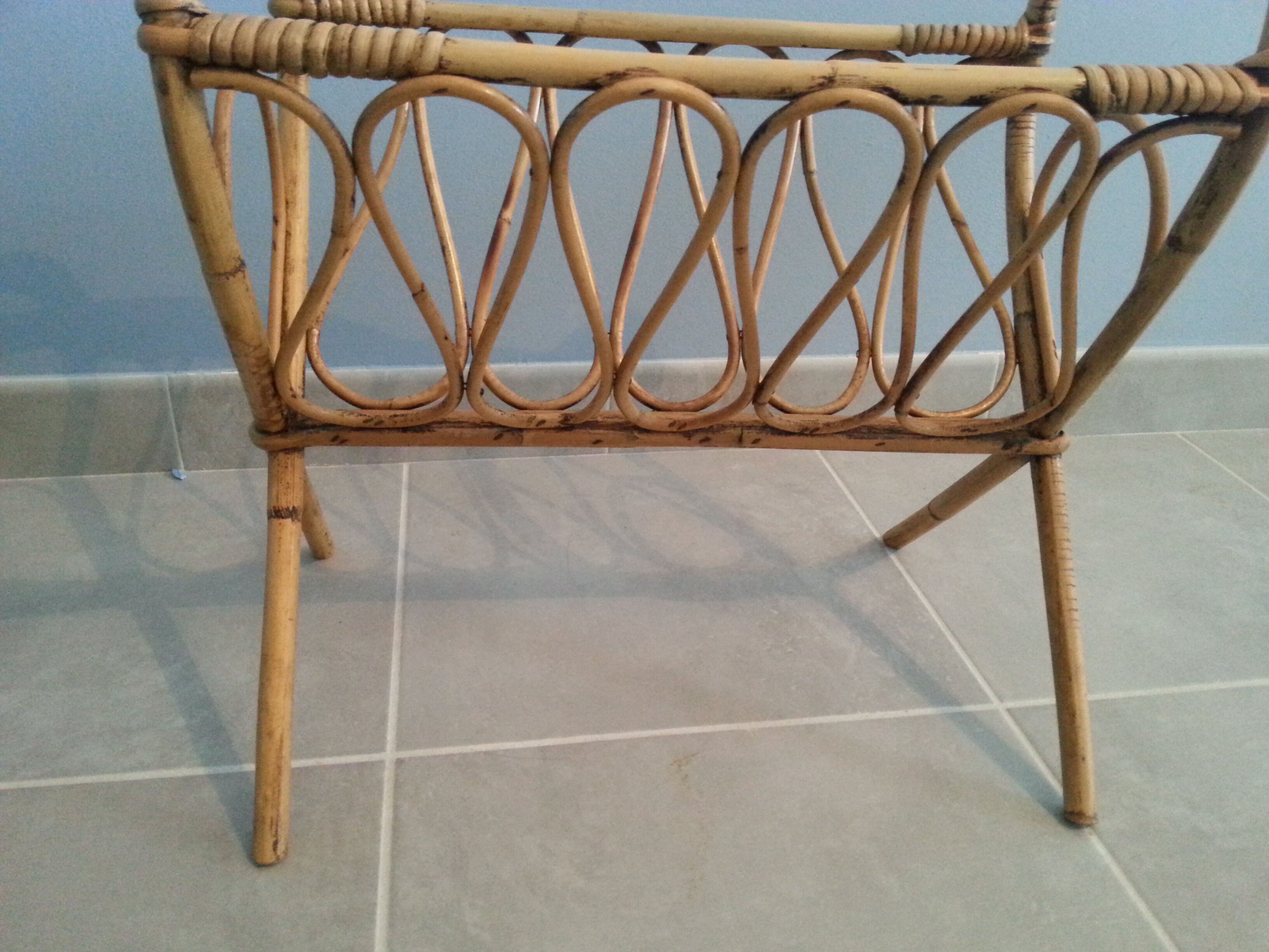 Porte revue rotin bambou vintage