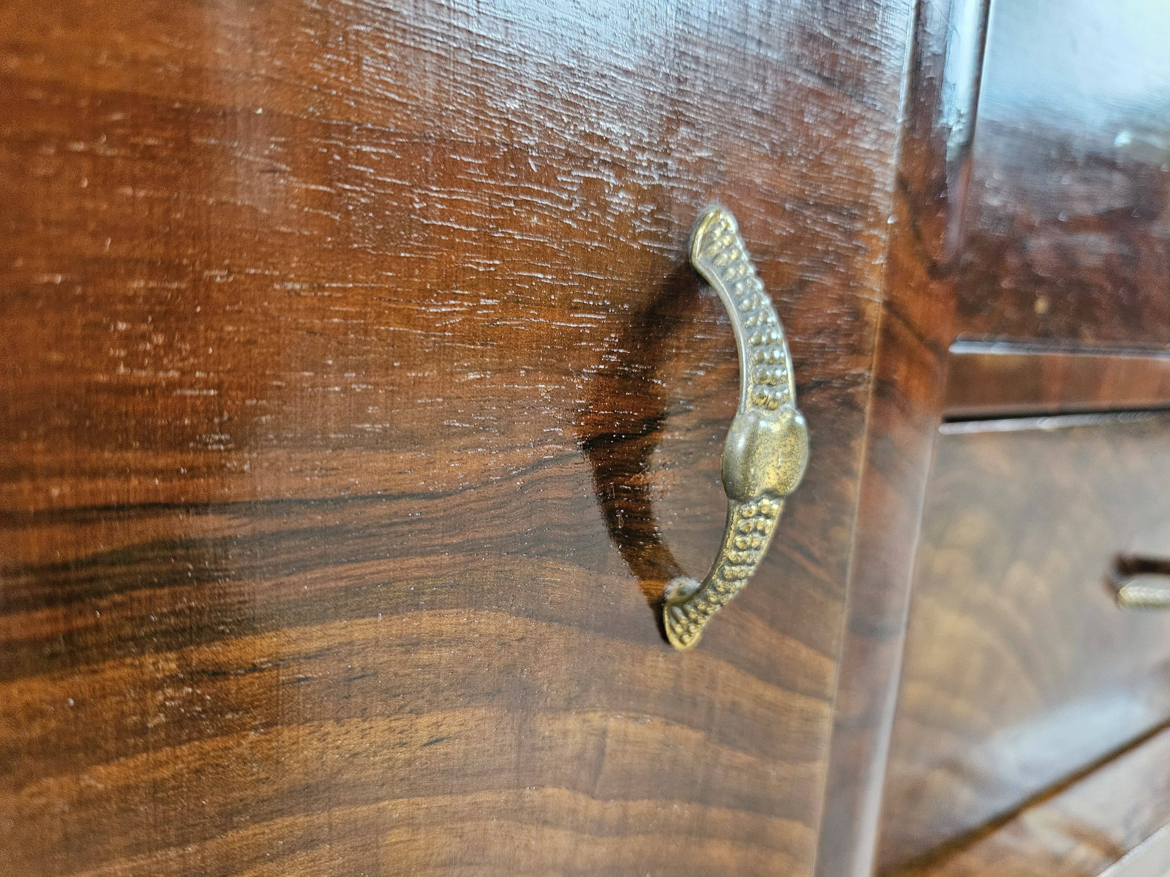 Art Decò console in mahogany burl