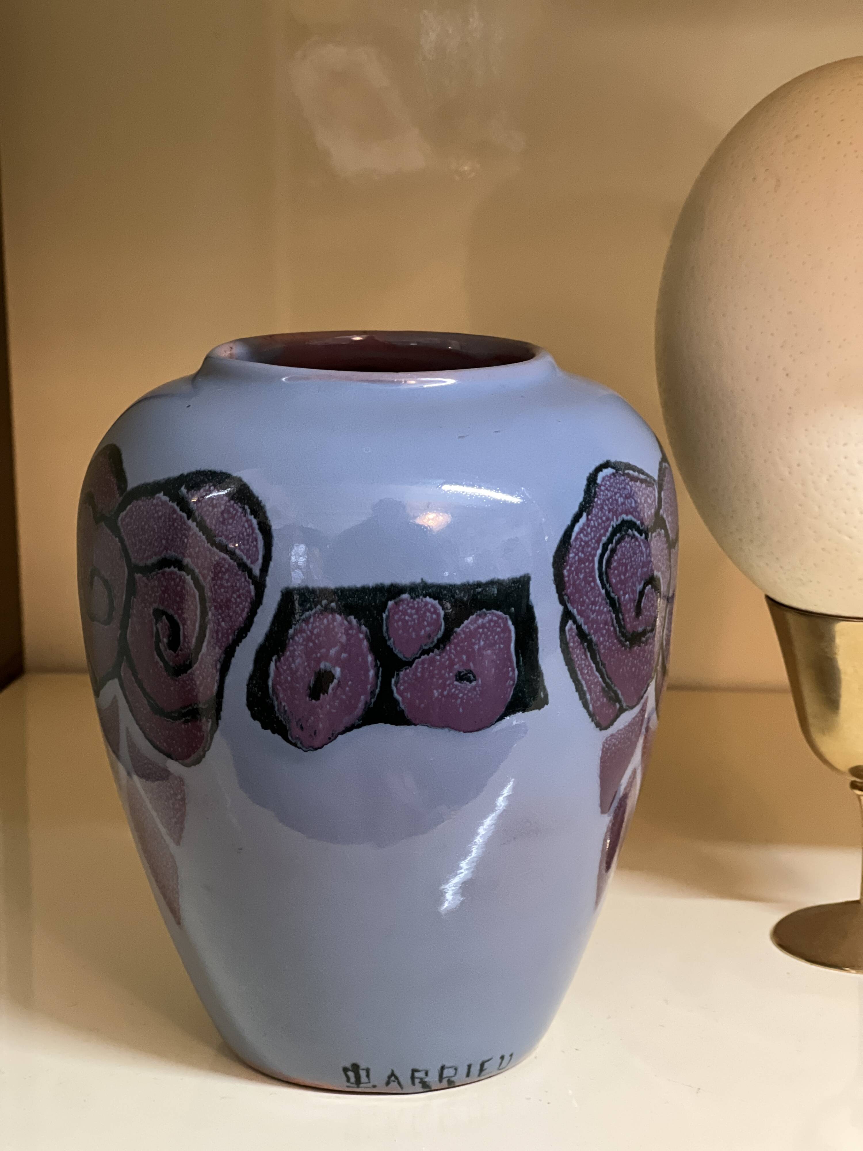 Vase violet de O. Larrieu