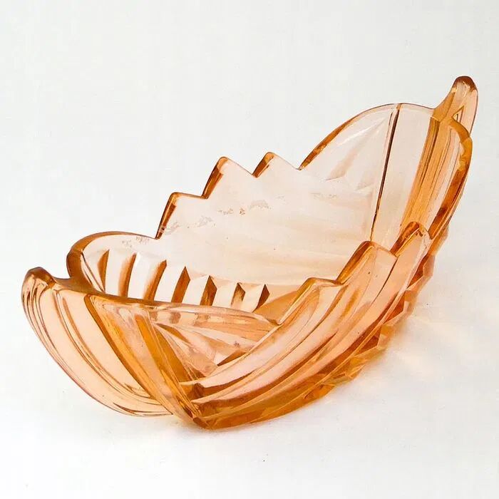 A4E Red Hydrangea Planter ART DECO no. 470