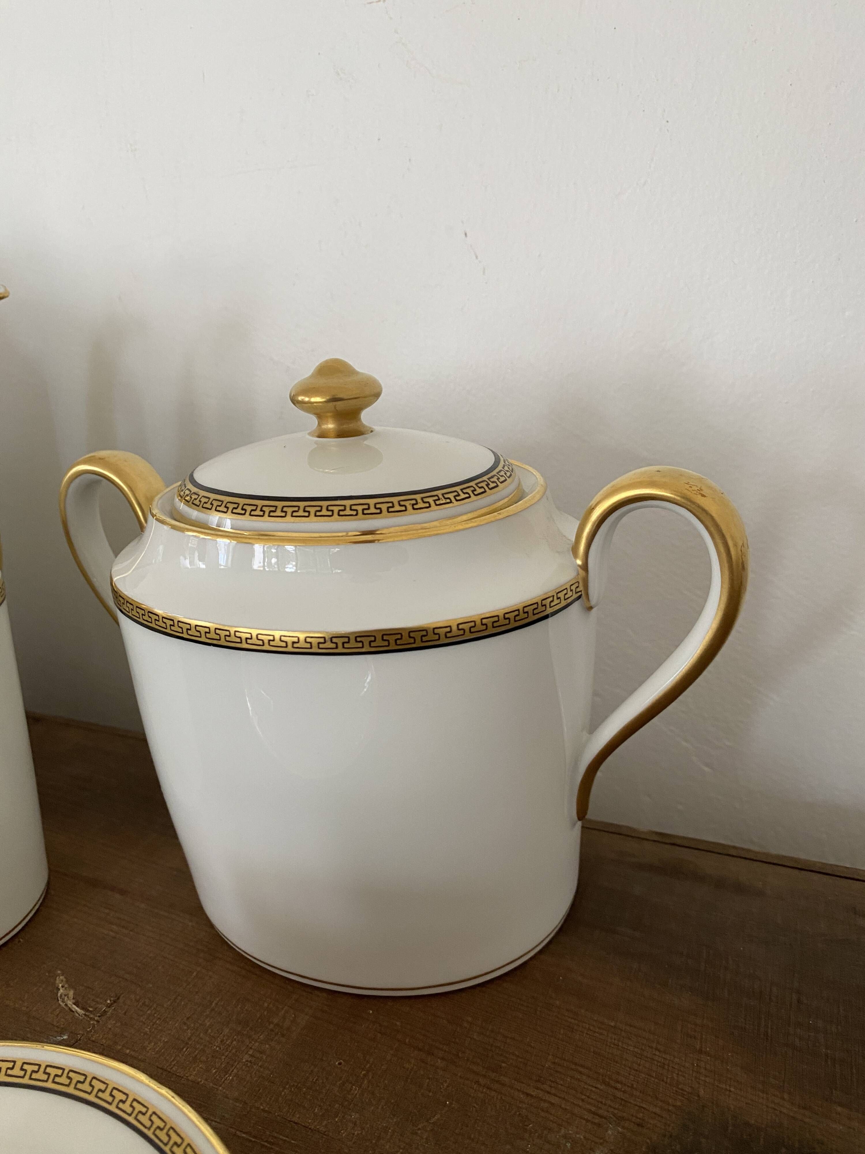 Théière En Céramique Blanche Avec Motif Doré - Service à Thé élégant Pour Maison Ou Café - 2
