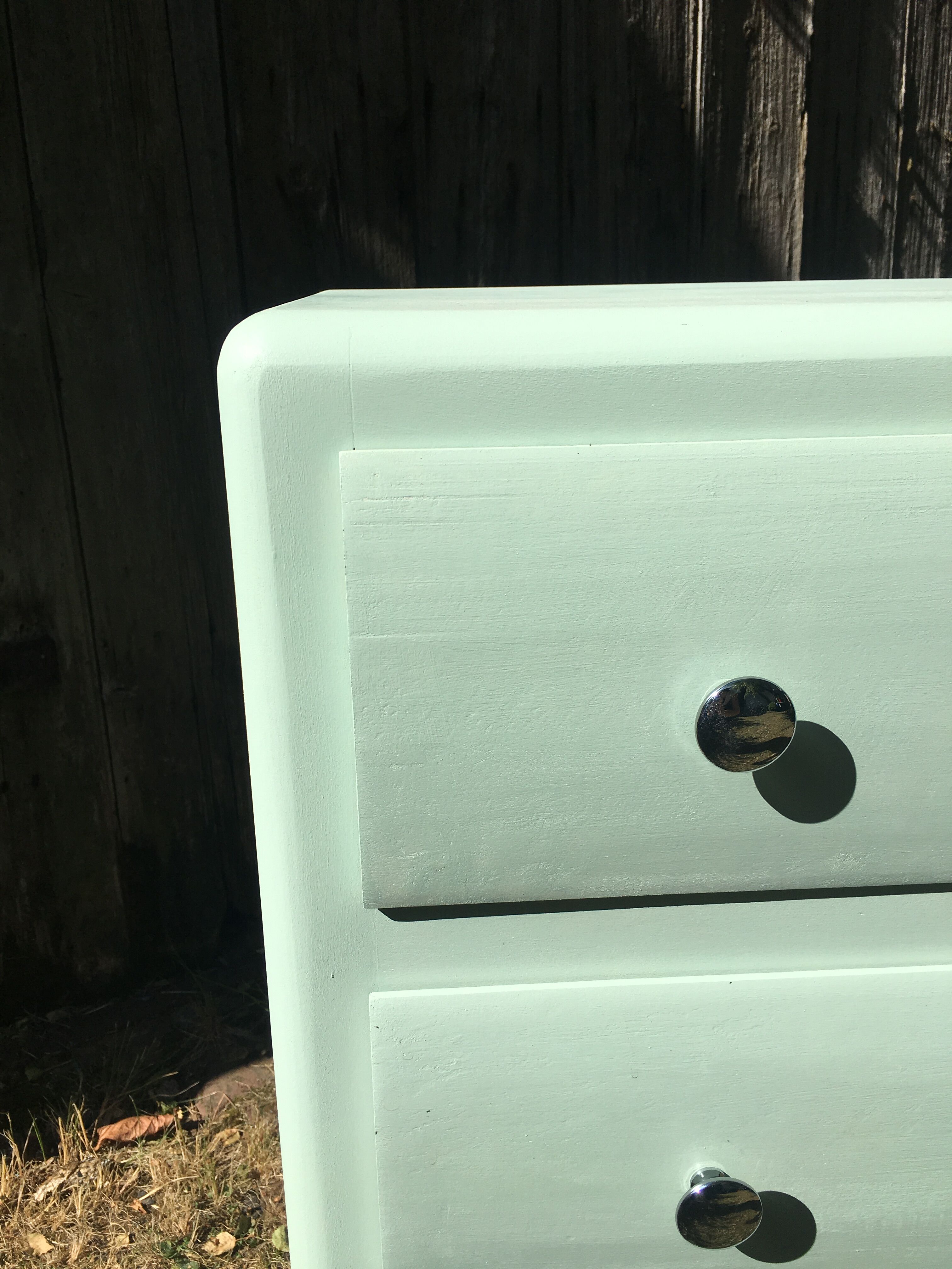 Dresser feet compass 3 drawers pastel green