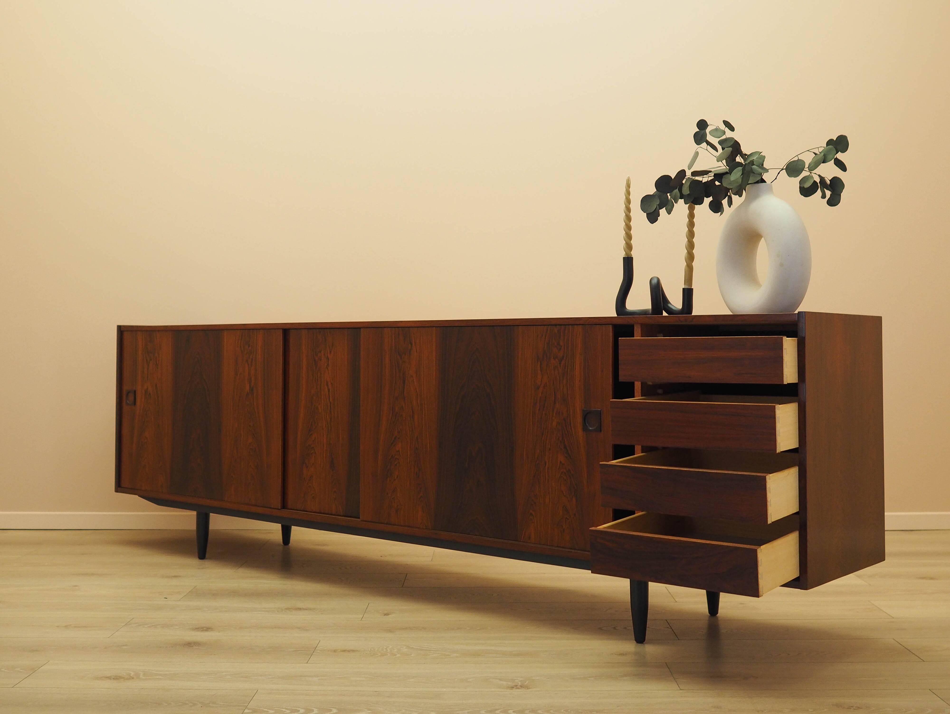 Rosewood sideboard, Danish design, 1960s, production: Farsø Møbelfabrik