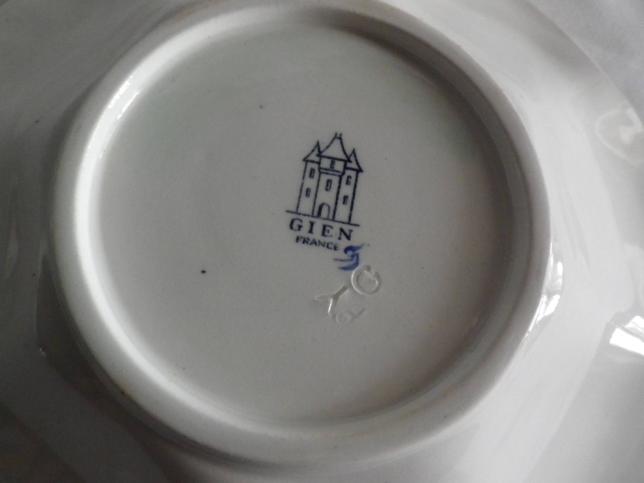 Gien plate