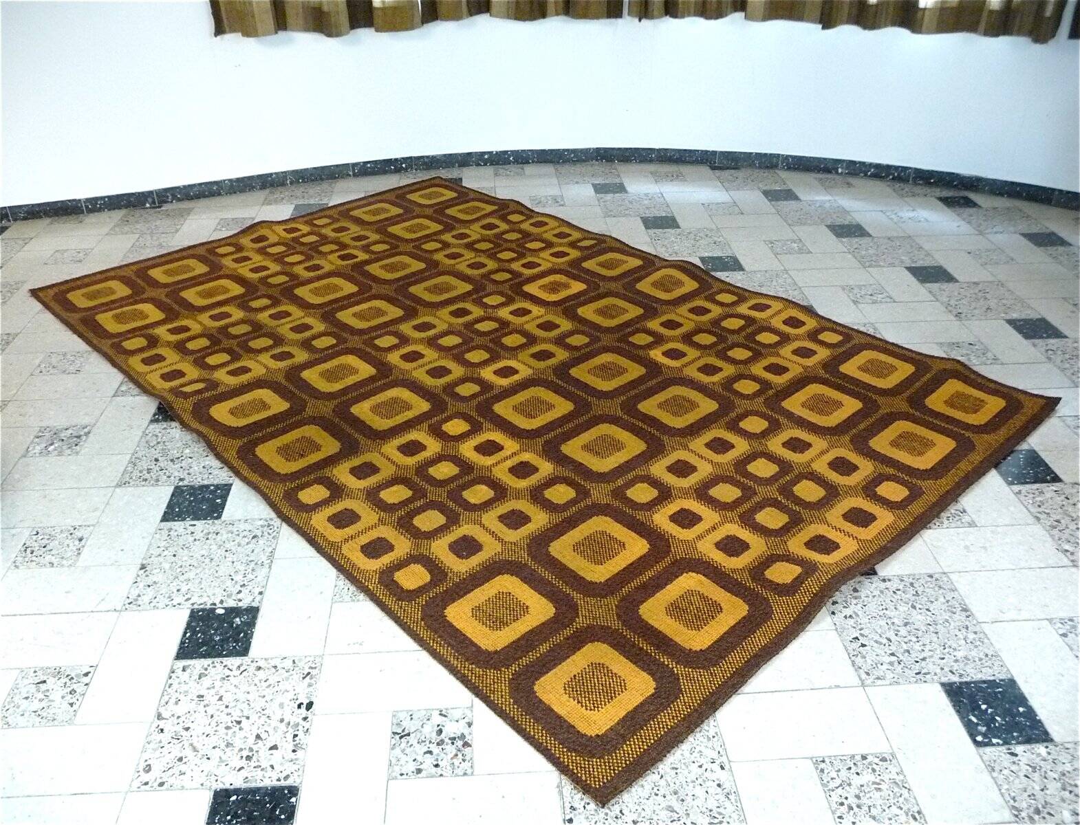 Modernist op-art rug with abstract graphic pattern by Magura, Germany 1960s