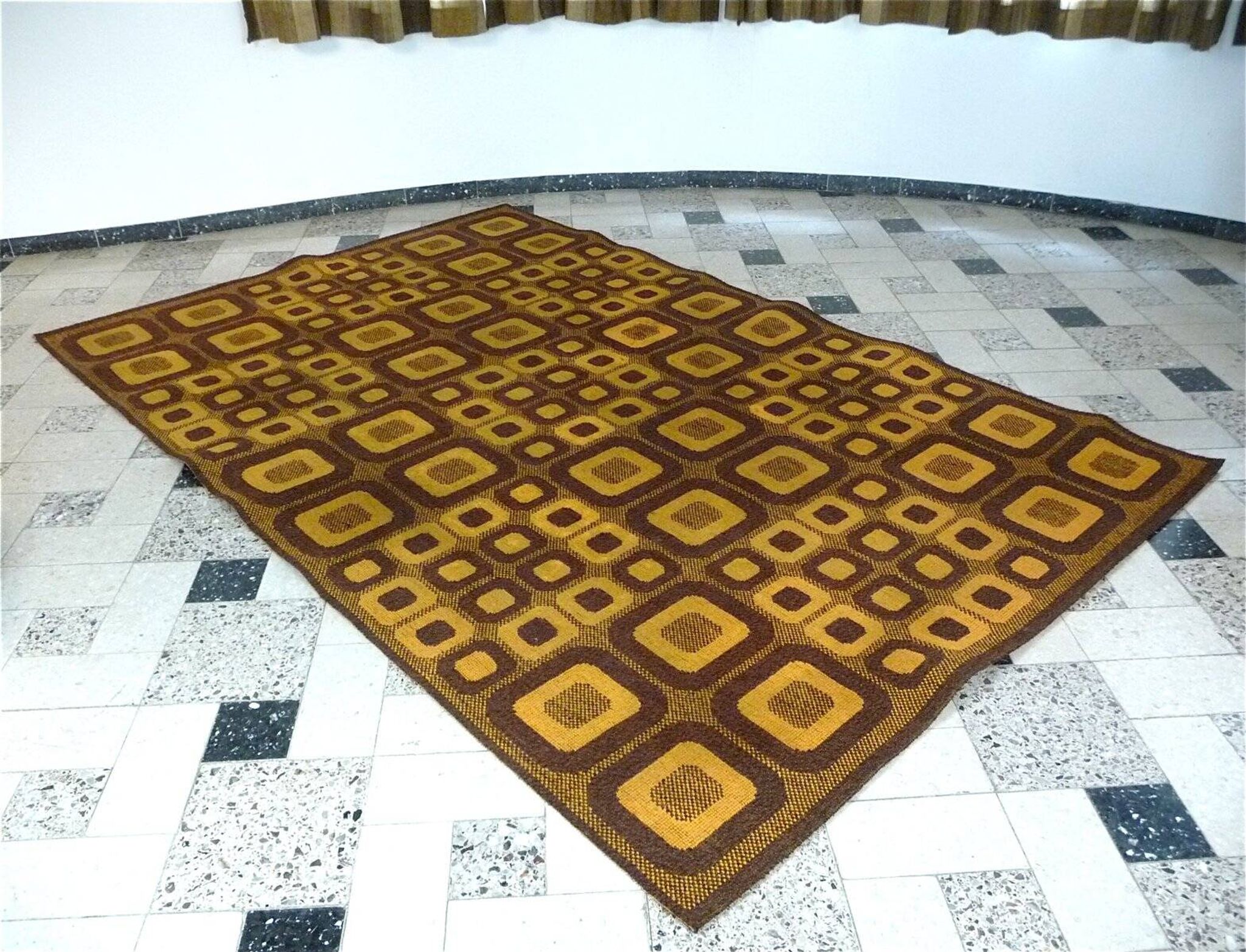 Modernist op-art rug with abstract graphic pattern by Magura, Germany 1960s