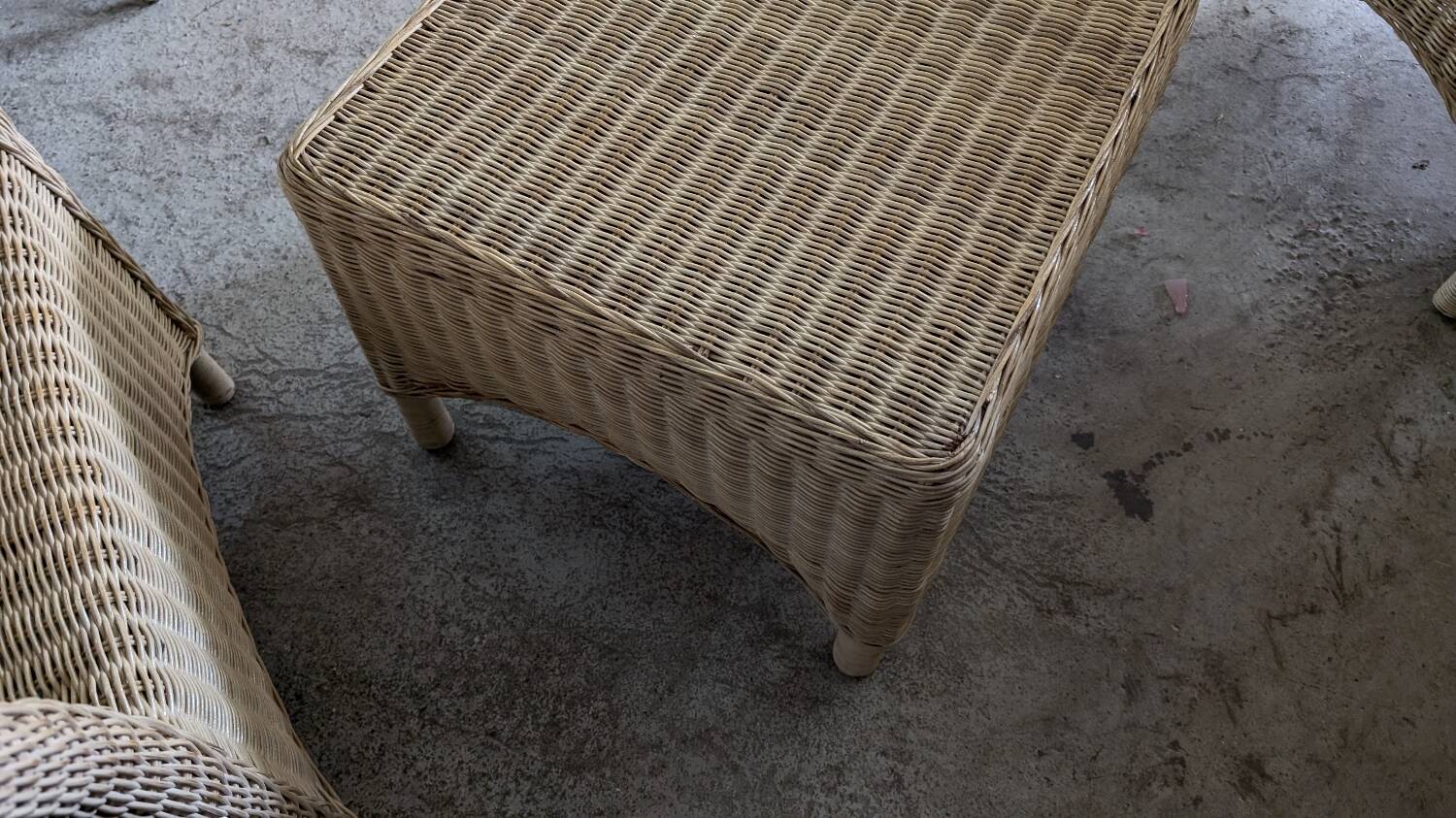 Vintage rattan lounge