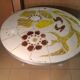 Round vintage coffee table with ceramic tray - 70s
