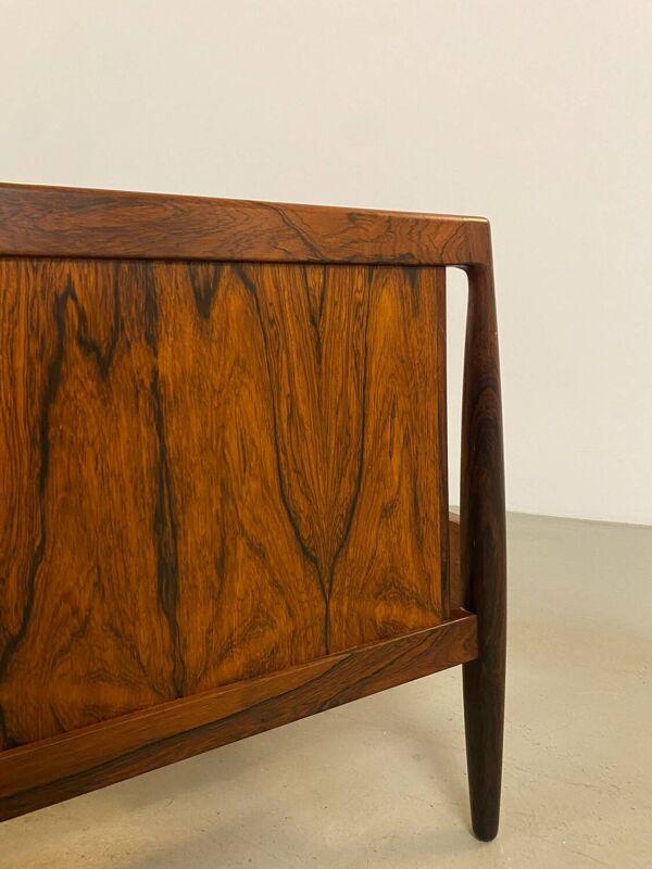 Lit de repos ou lit danois en palissandre Omann juin 1950