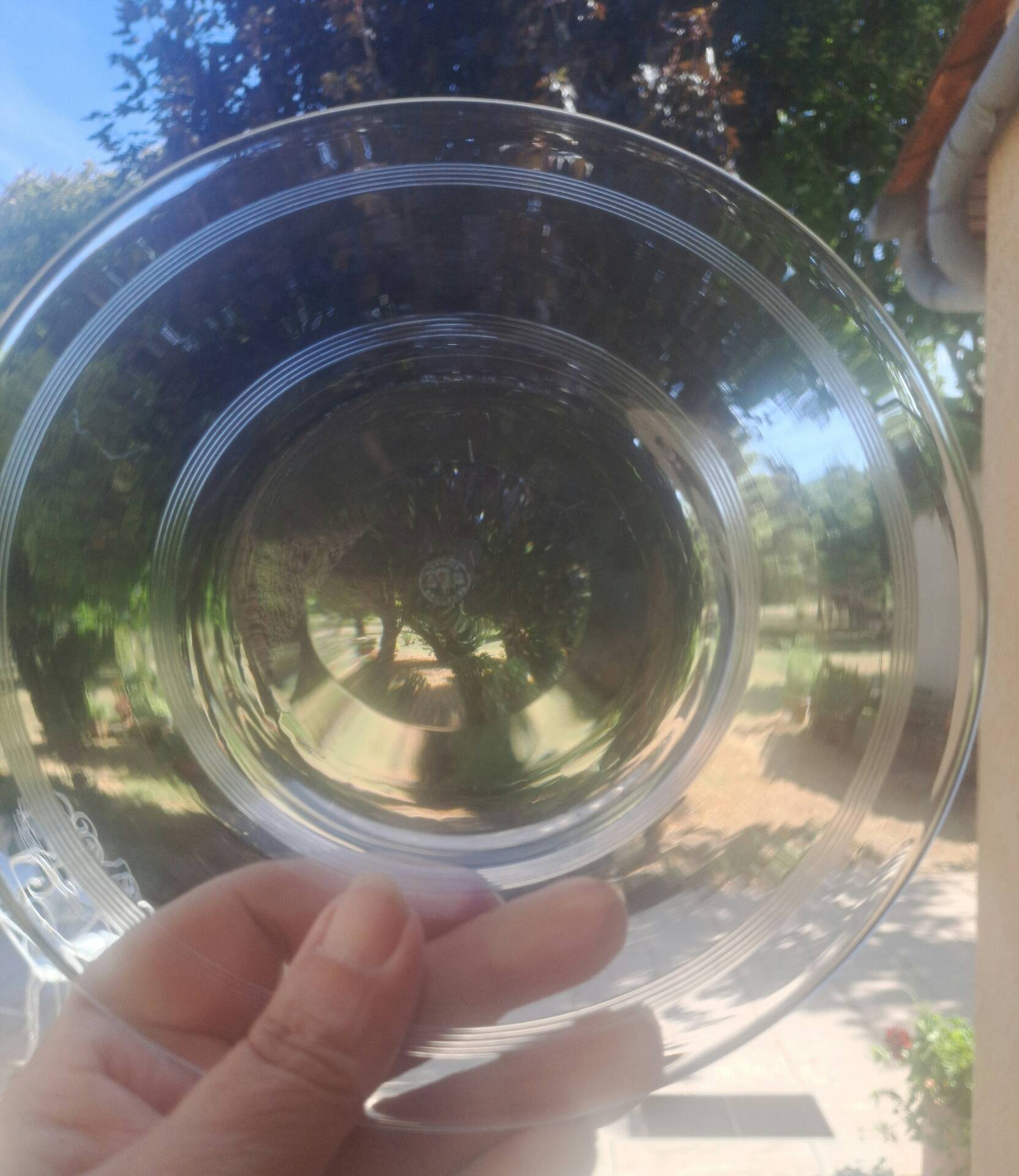 10 dessert plates in stamped Baccarat crystal