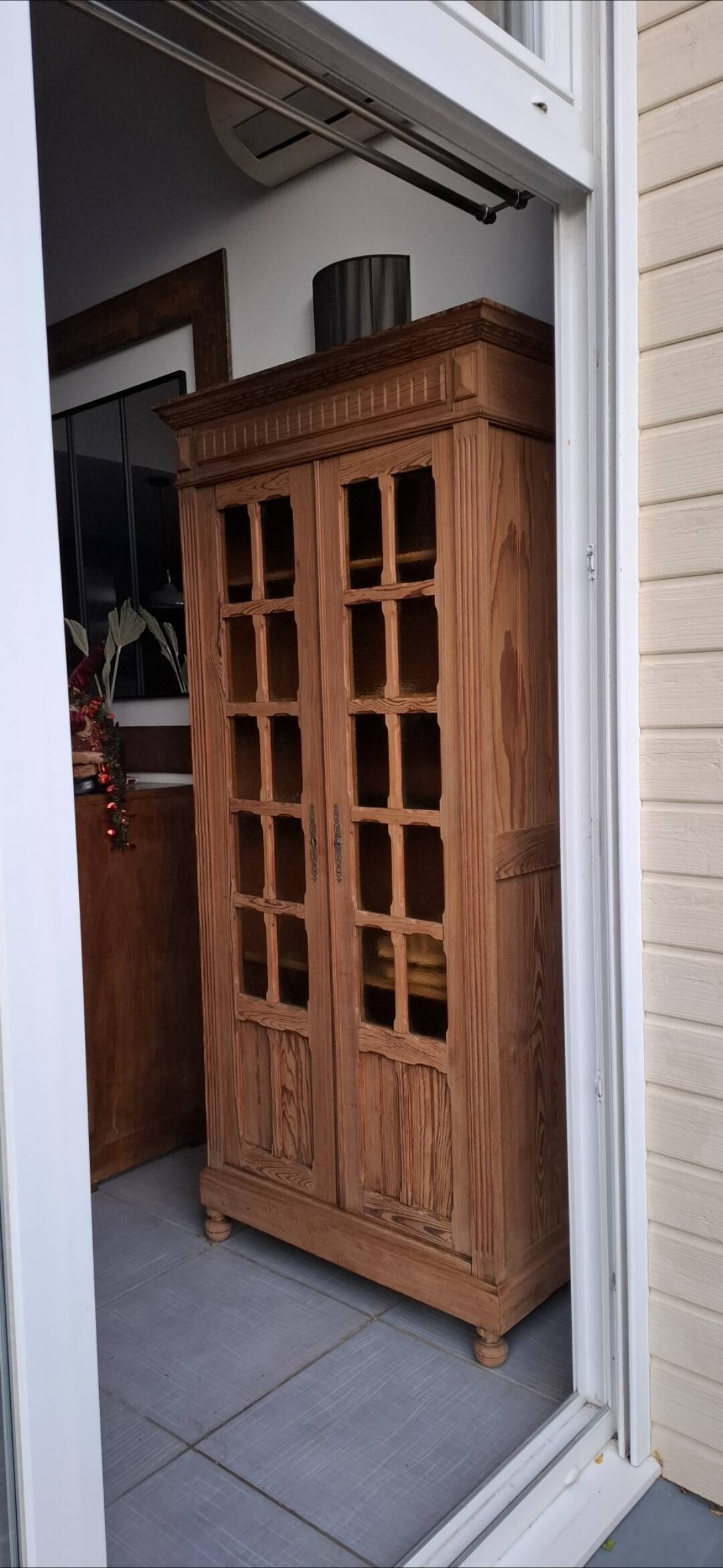 Armoire vitrée rénovée