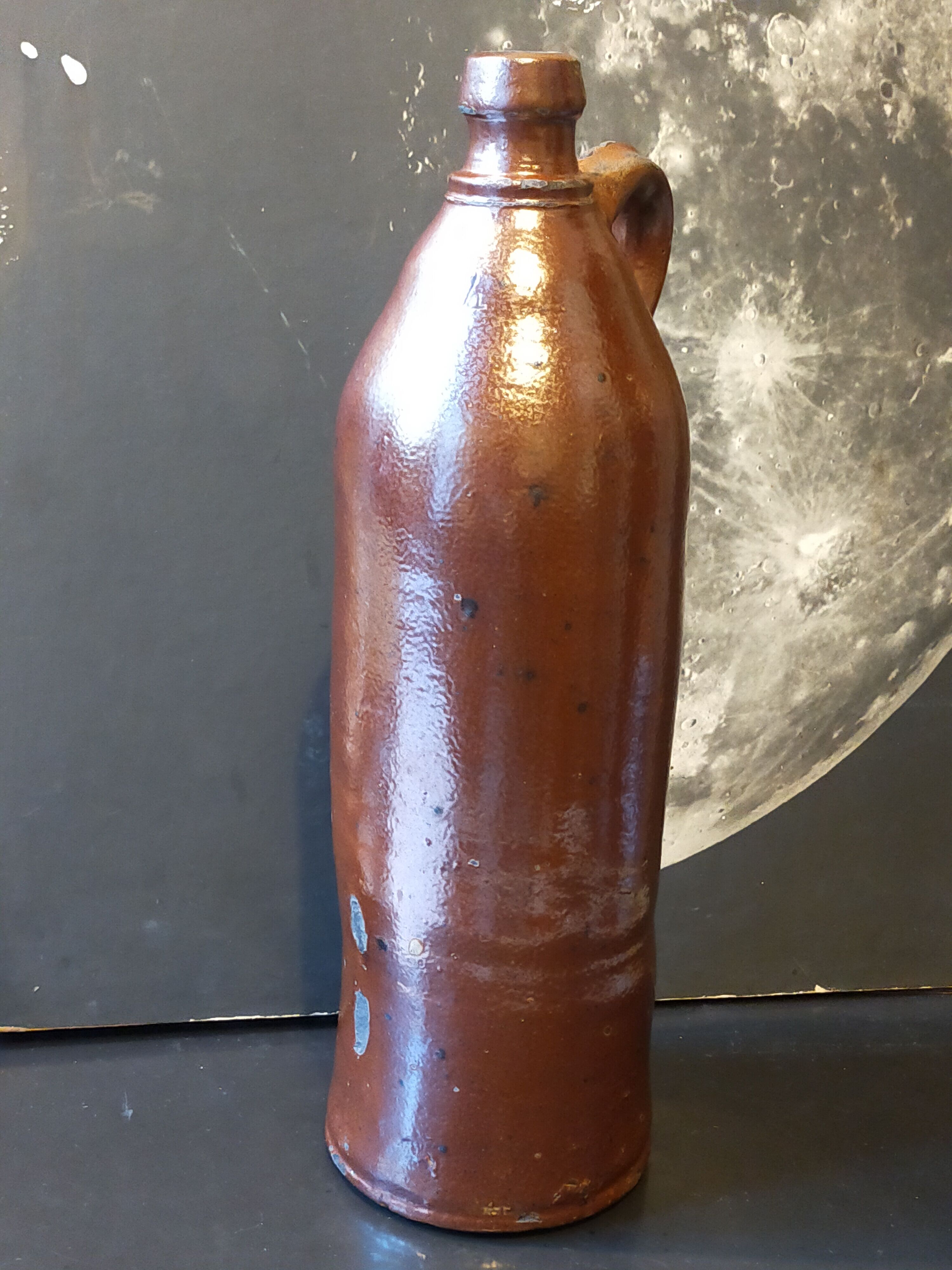 High bottle Art-popular heavy earth enamelled late nineteenth