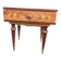 Table de chevet marqueterie fleurie et laiton