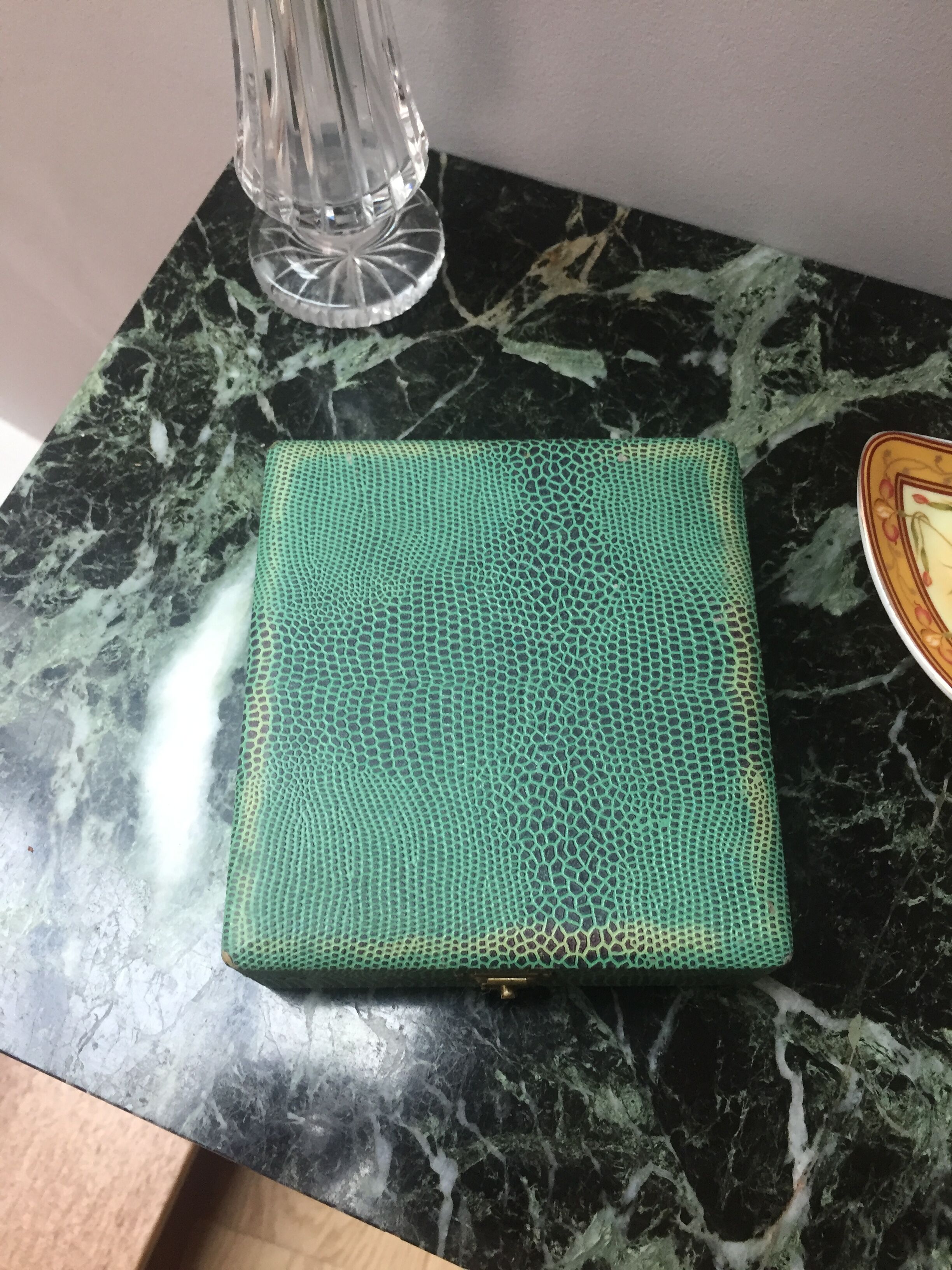 Set de 12 cuillères argentées Ravinet d'enfert -décor coquille - écrin