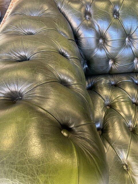 Canapé Chesterfield vintage