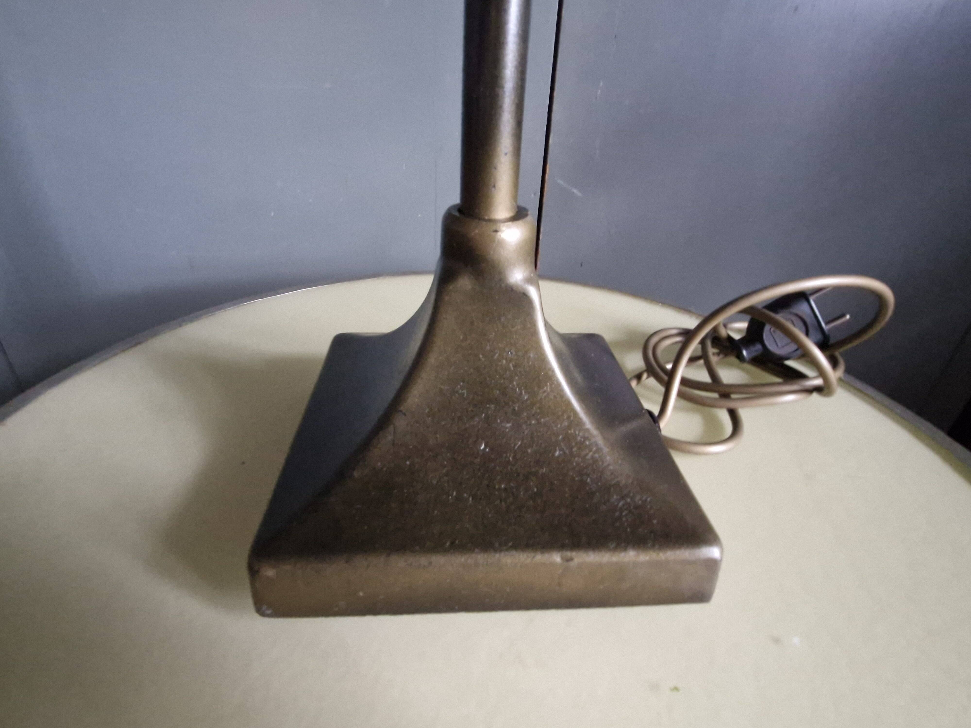 Old bronze lamp base, brown patina - Made in England