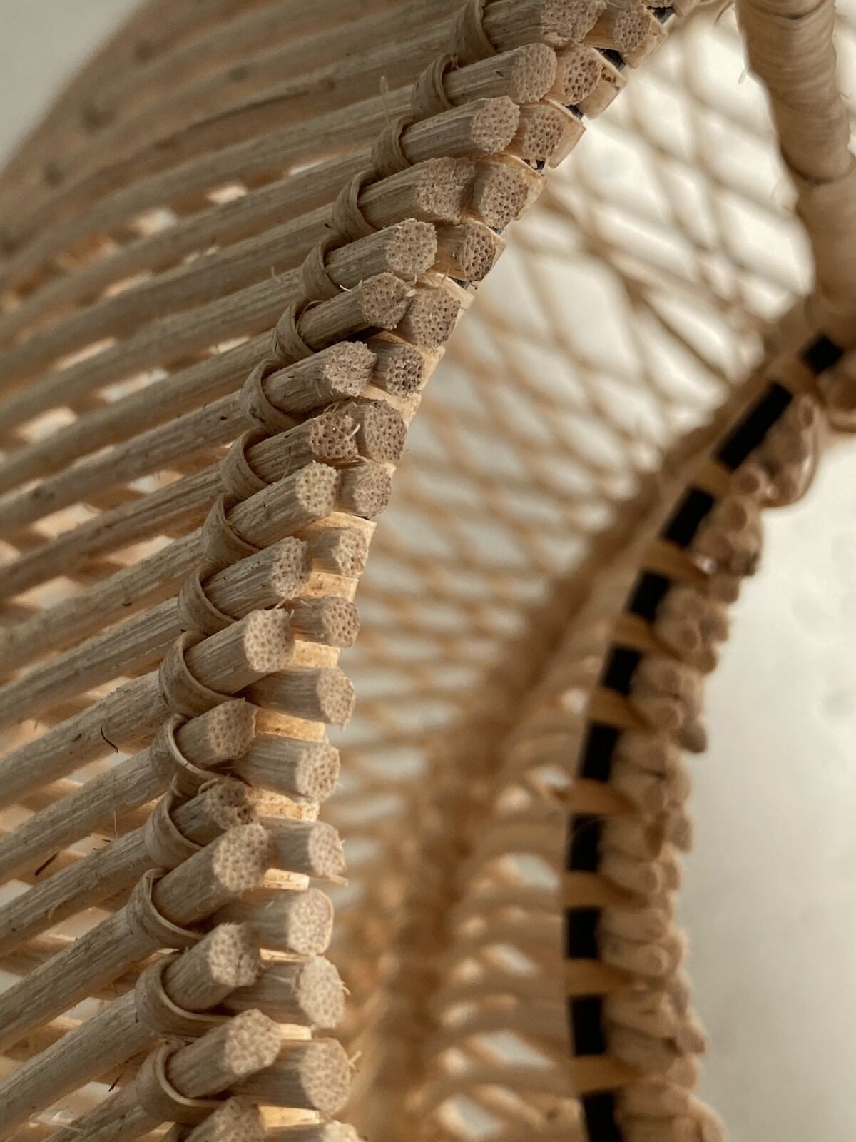 Small rattan lampshade in the shape of a braided hat