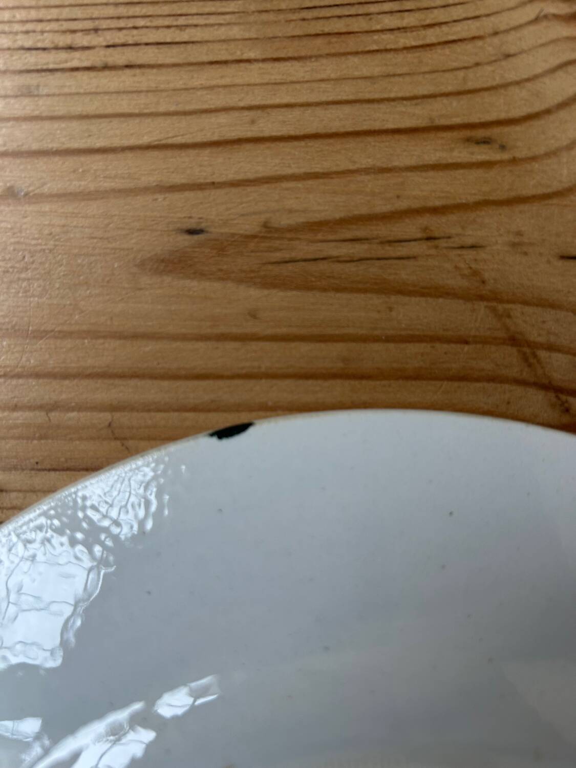 Set of 6 mismatched antique dinner plates