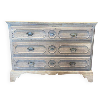 Commode en bois brut