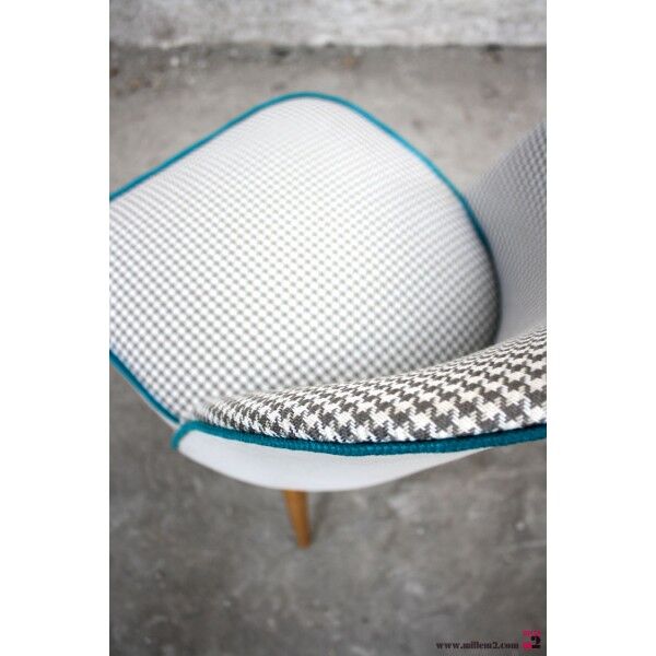 Nice Chair vintage of the 50s/60s renovated (wood, fabric, trim).