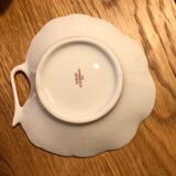 Cups/empty pockets