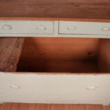 Former kitchen counter