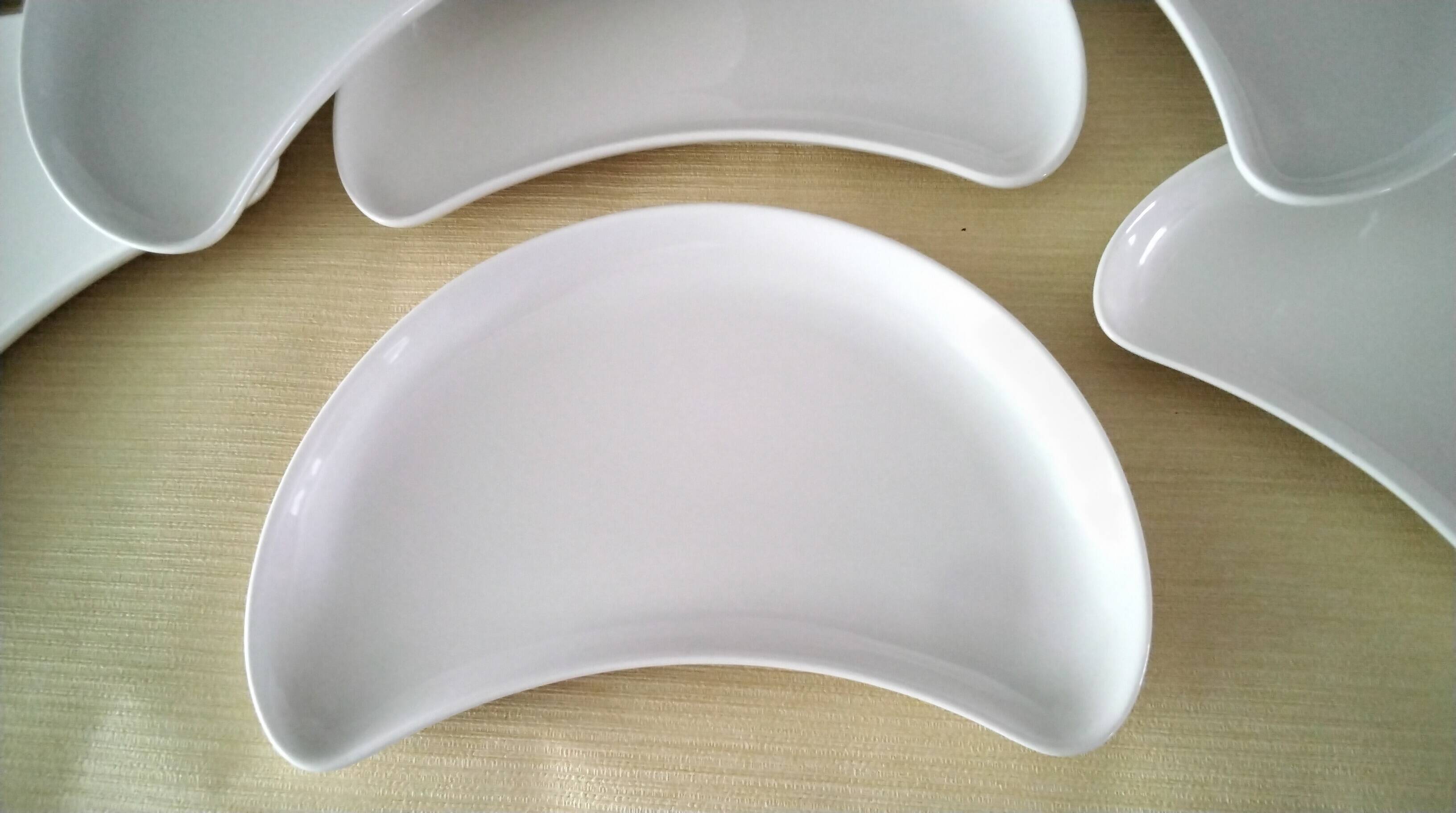 10 Salad Plates in RAK Porcelain