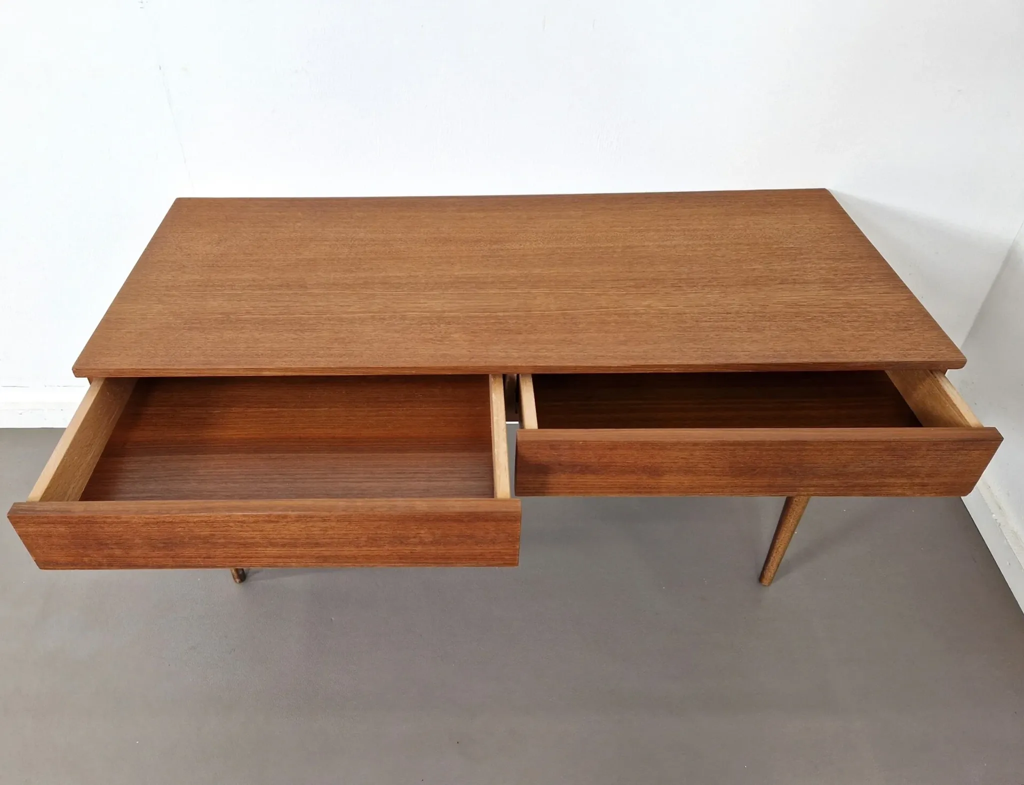 Scandinavian style teak side table | 1960s