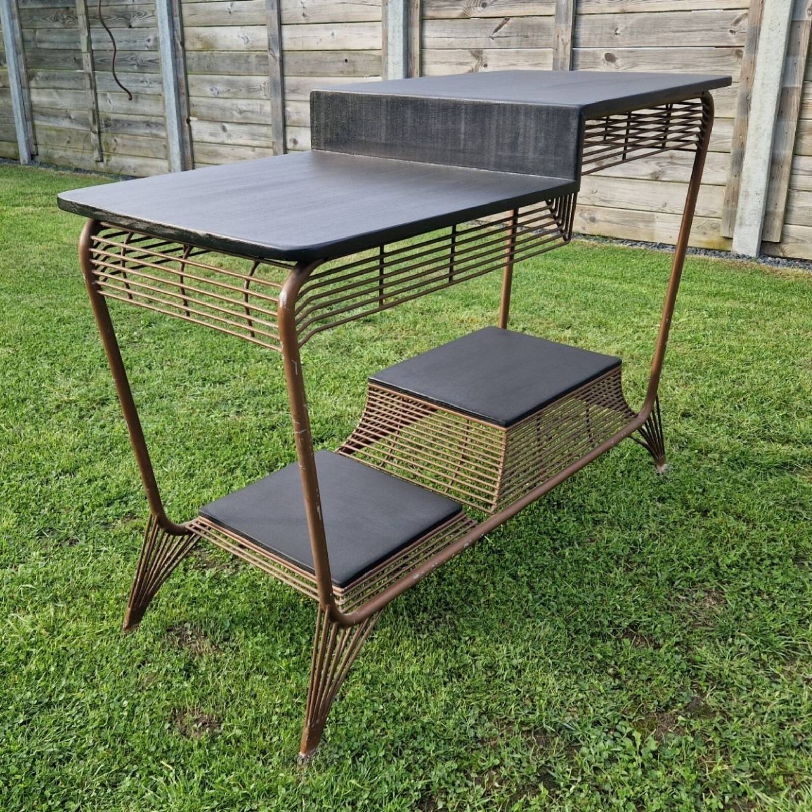 Table d'appoint moderniste milieu siècle à plusieurs niveaux, allemagne années 1950