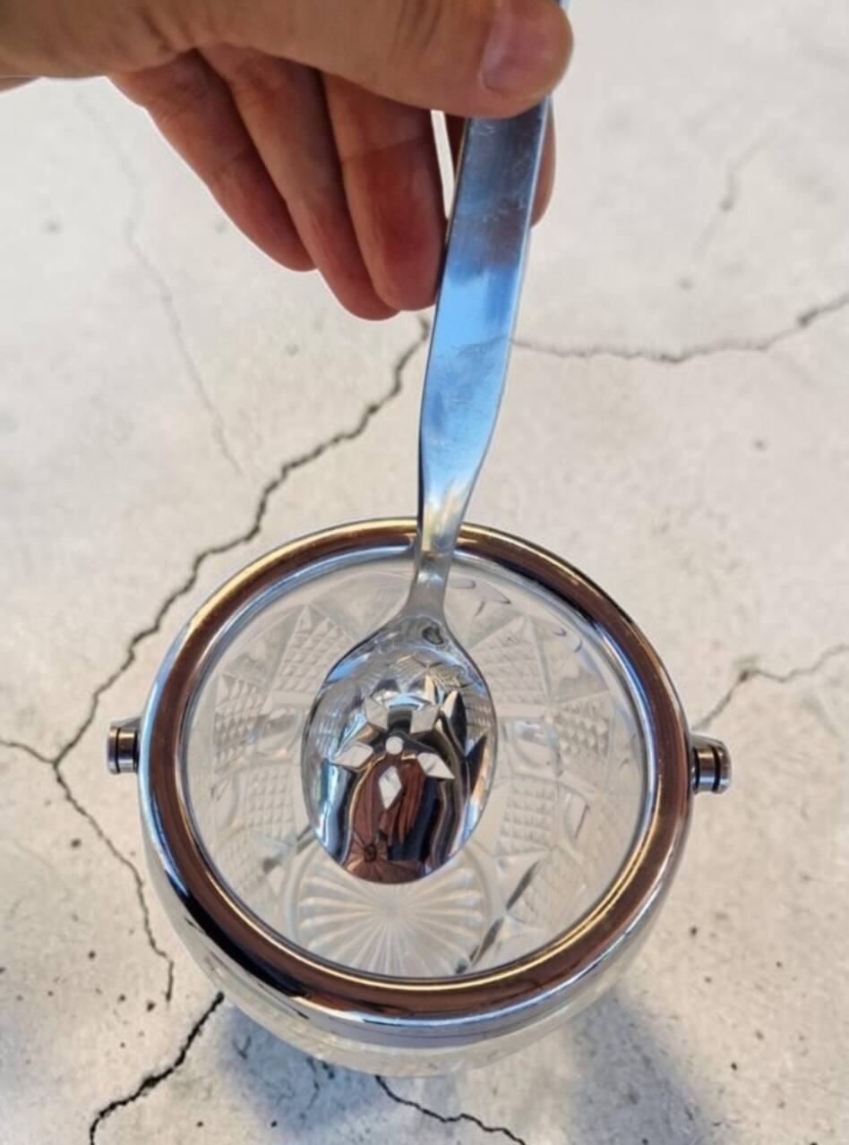 Seau a glaçon verre ciselé epais avec sa cuillere