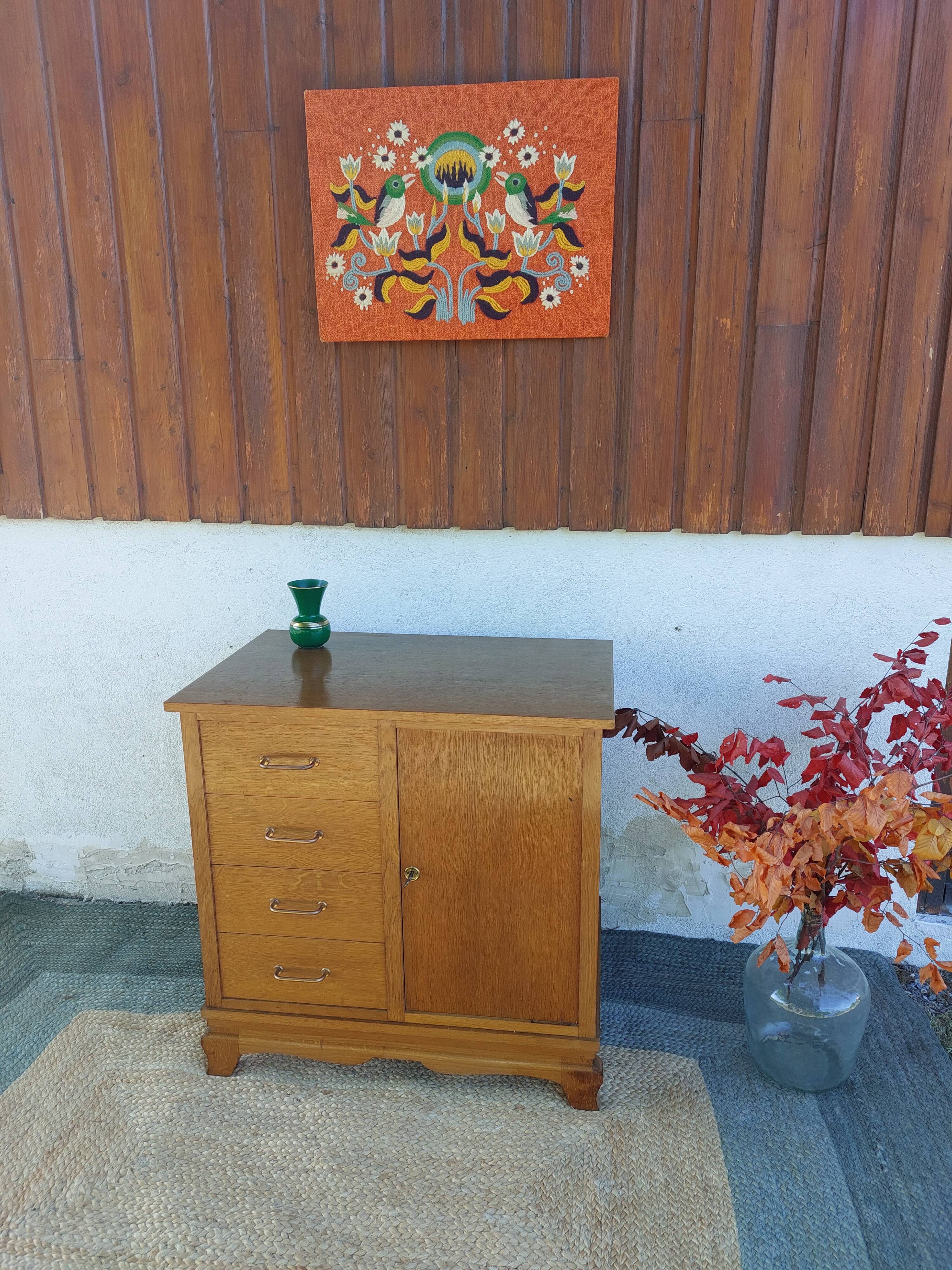 mixed chest of drawers, drawers and cupboard
