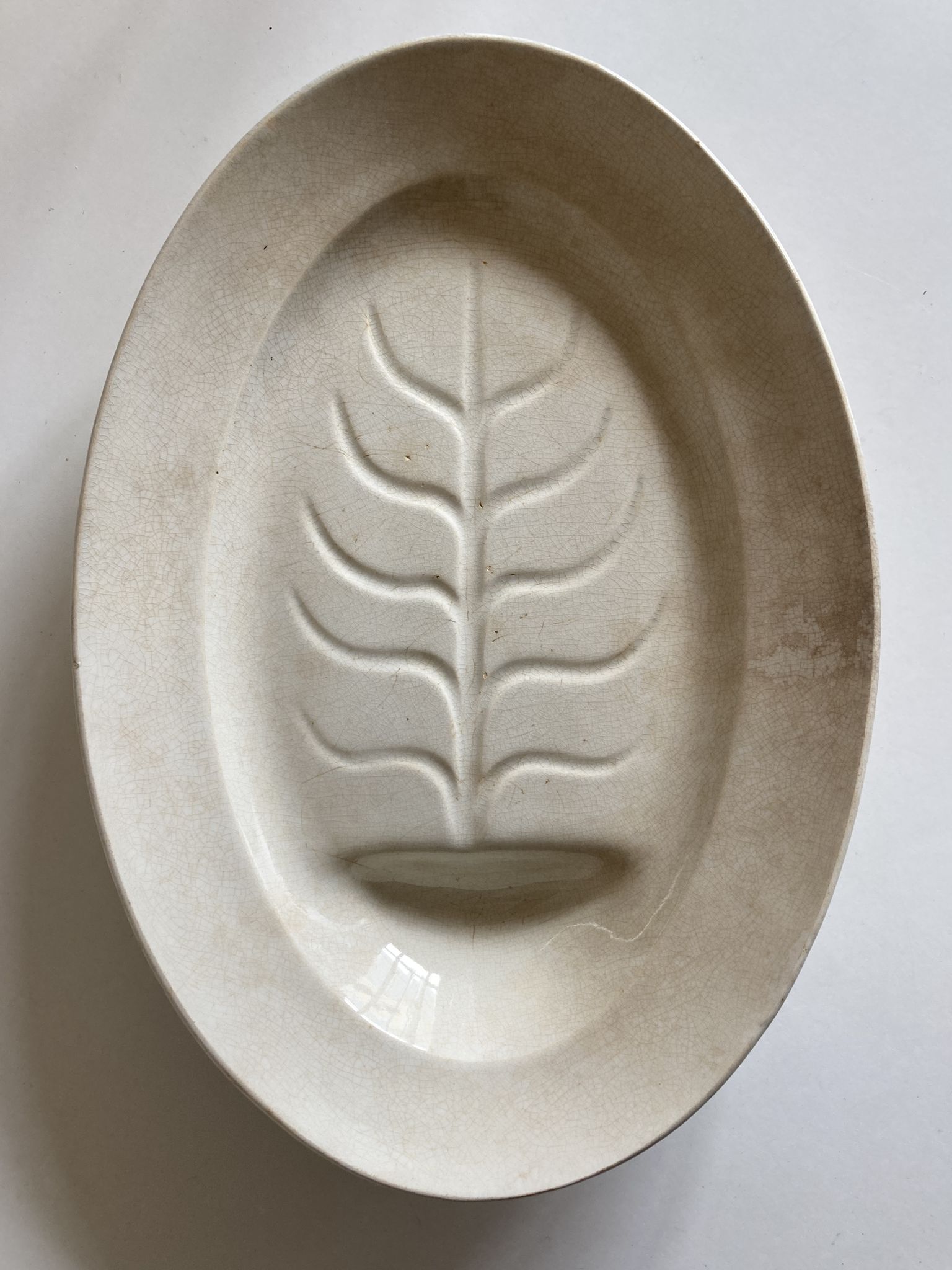 Poultry dish in earthenware Creil and Montereau