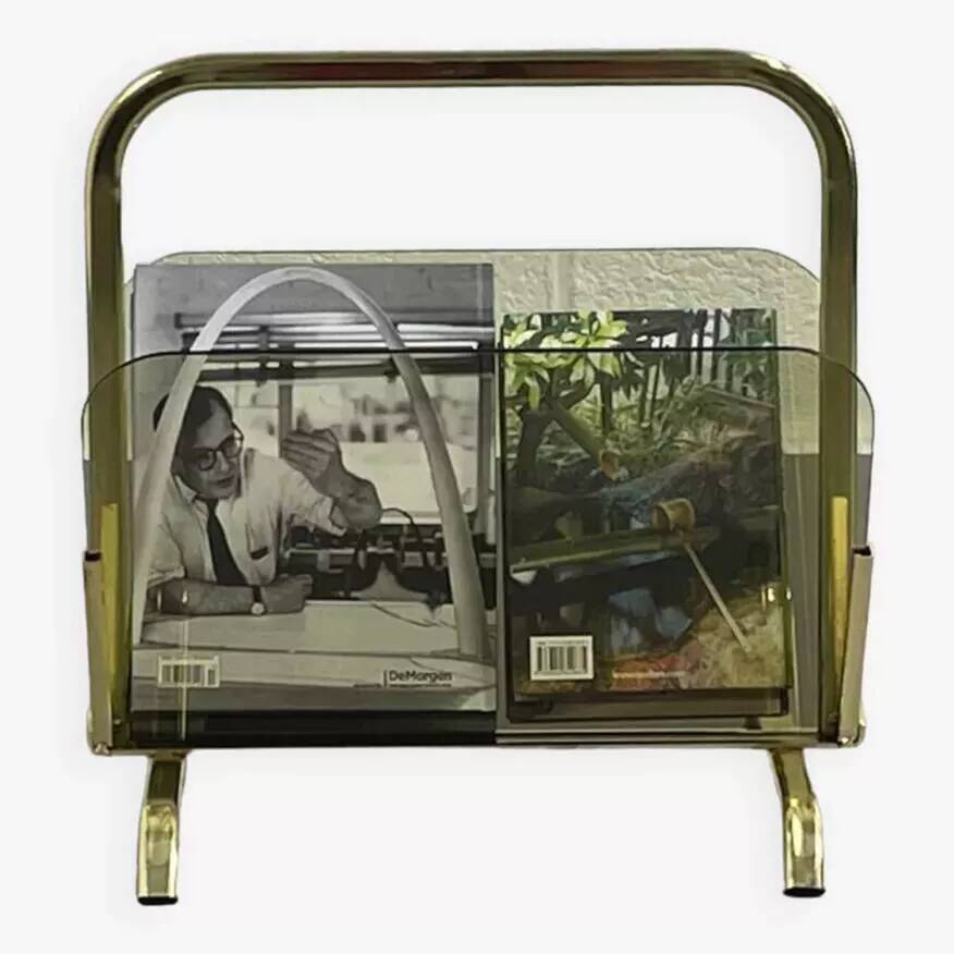 Porte revue en laiton et verre