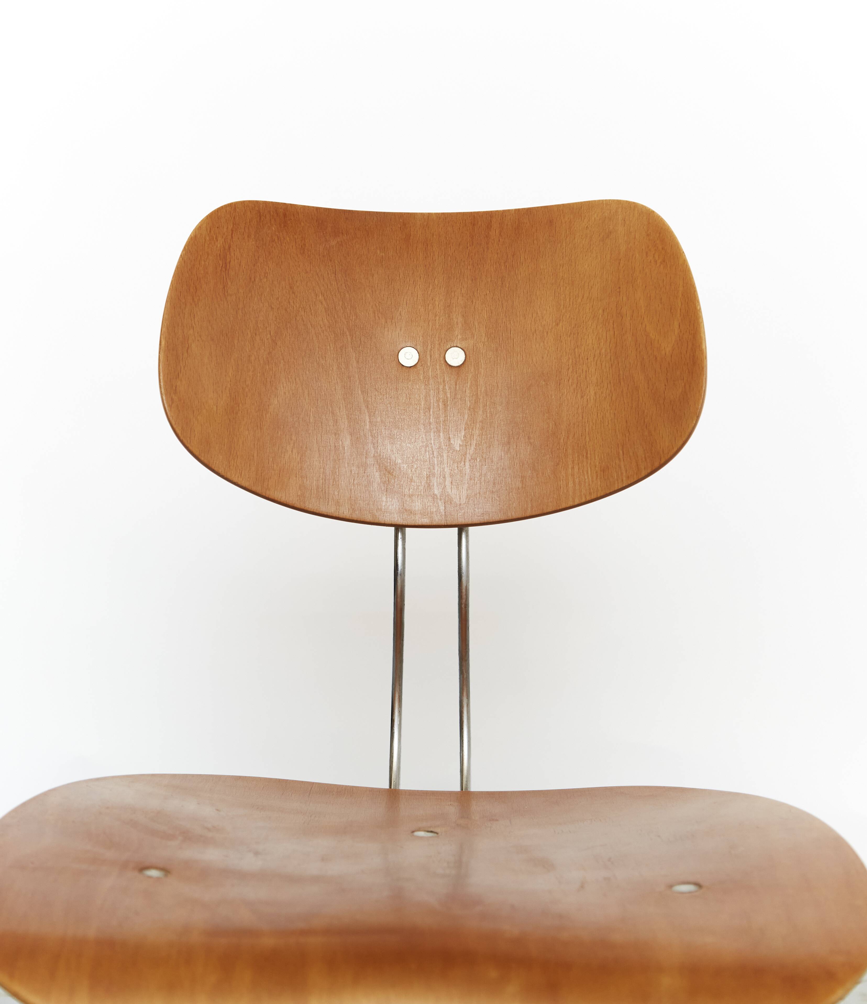 Chaise pivotante Mid-Century modèle SE 40 par Egon Eiermann pour Wilde+Spieth