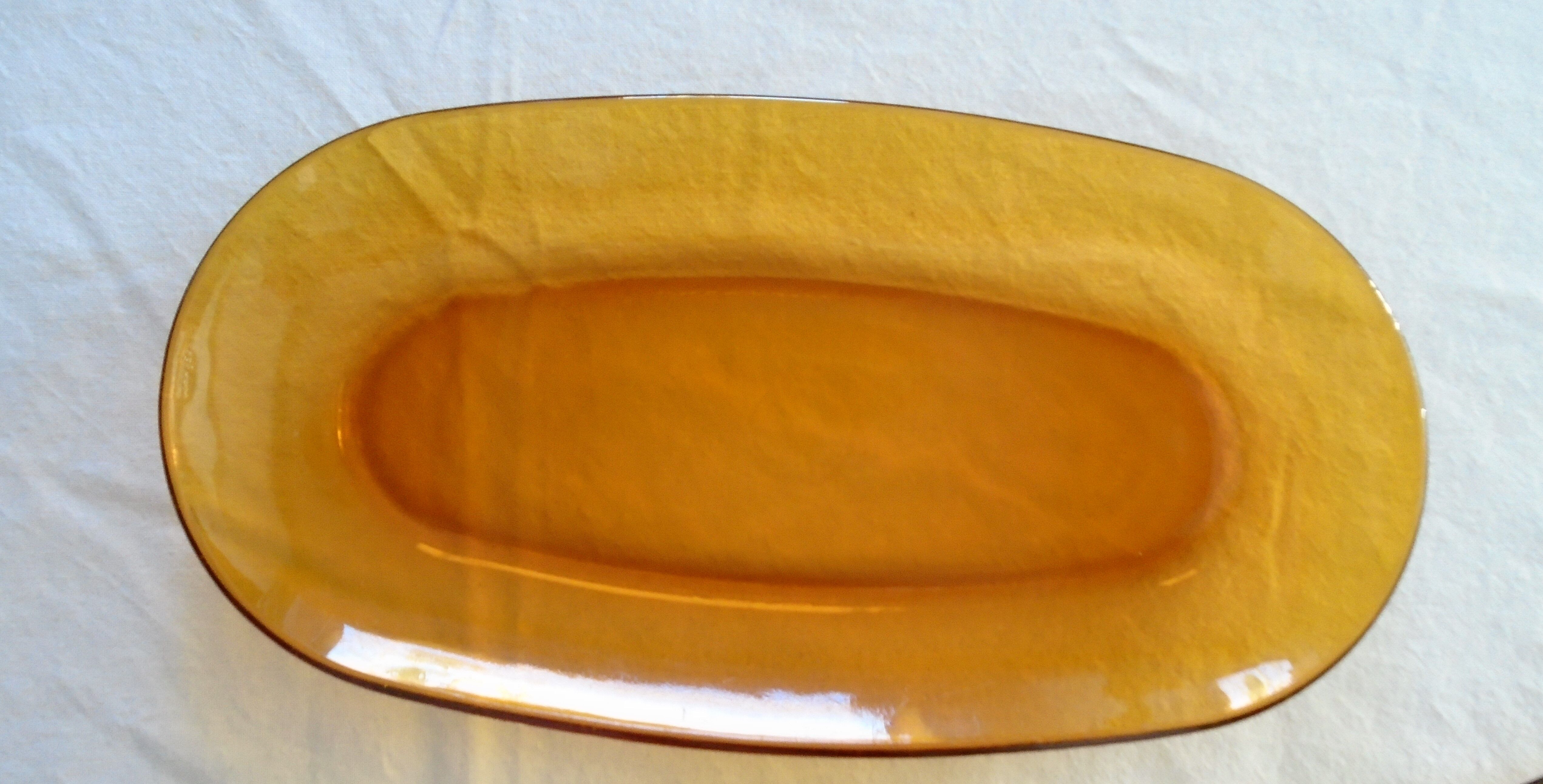 7-piece Duralex set 6 plates - 1 big plat oval vintage ambre