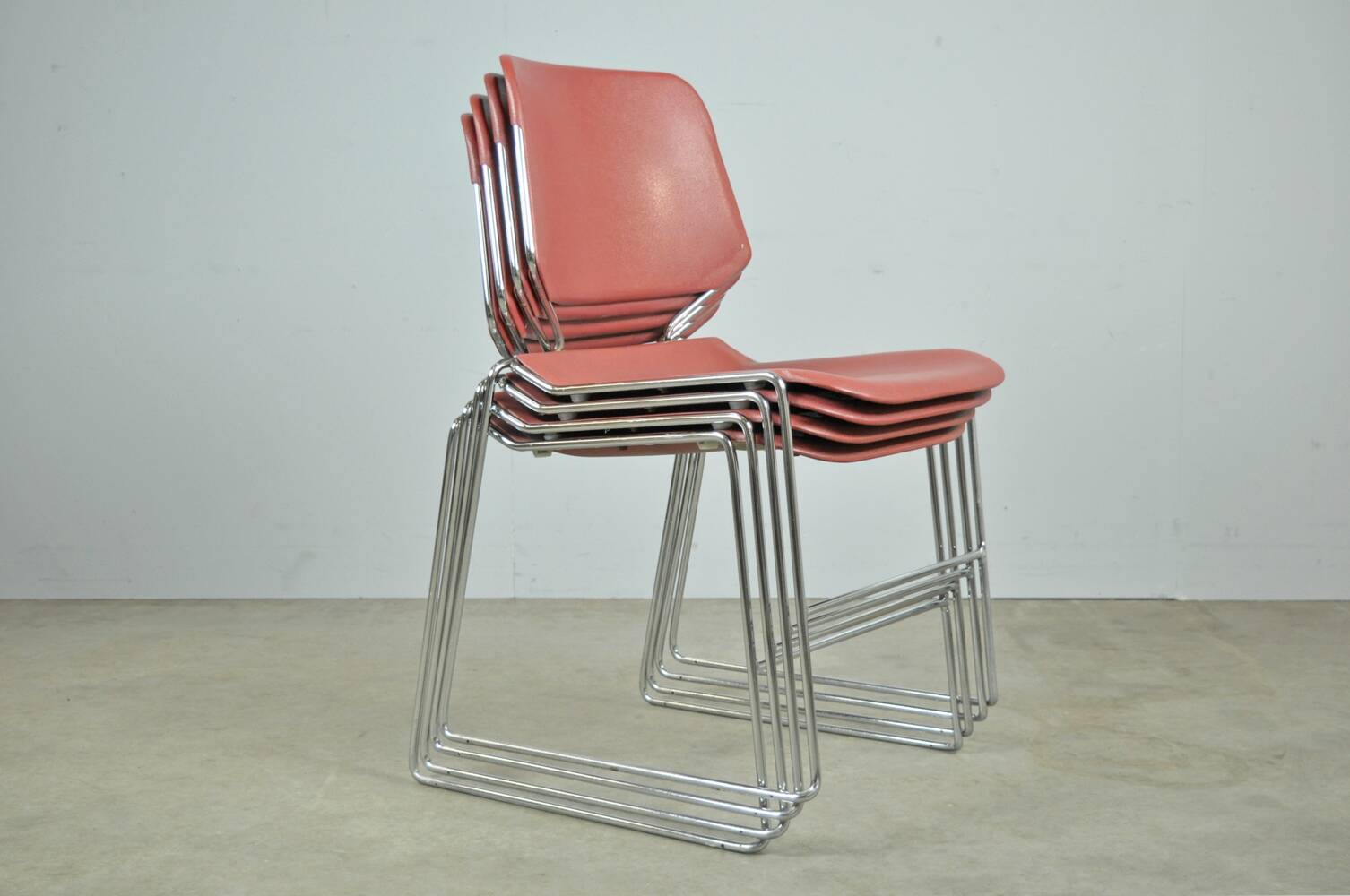 MATRIX Krueger dining chairs designed by Thomas Tolleson, 1970s USA