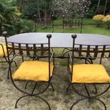 Ensemble table & 6 chaises en fer forgé, 6 coussins