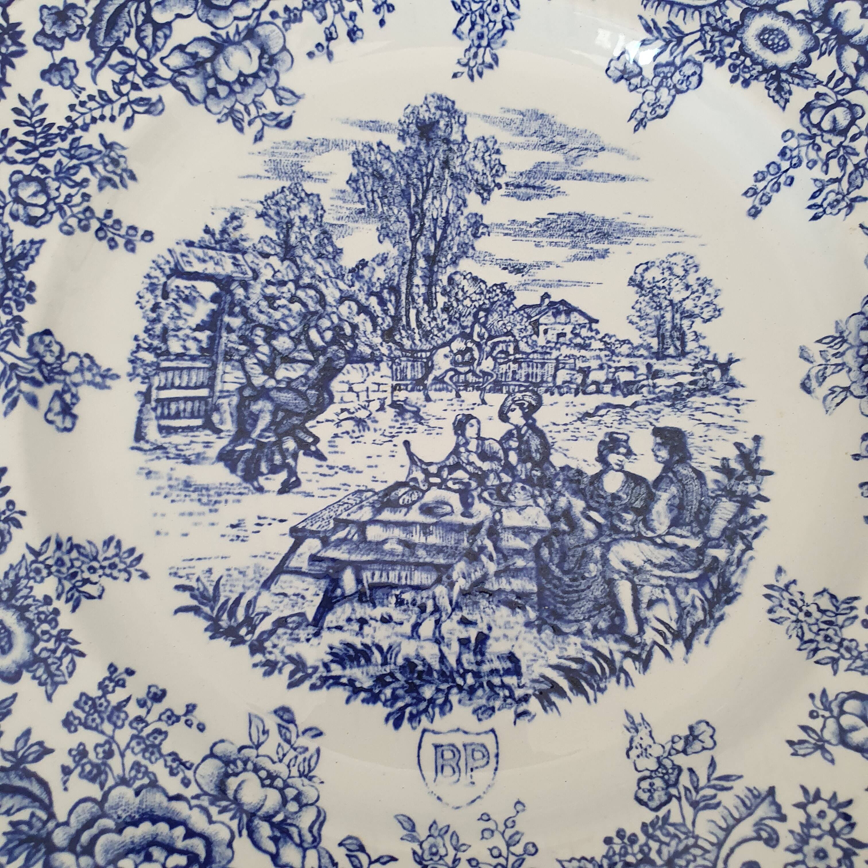 Churchill / English porcelain coasters