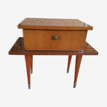 Table de chevet