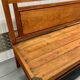 Banquette en bois vintage