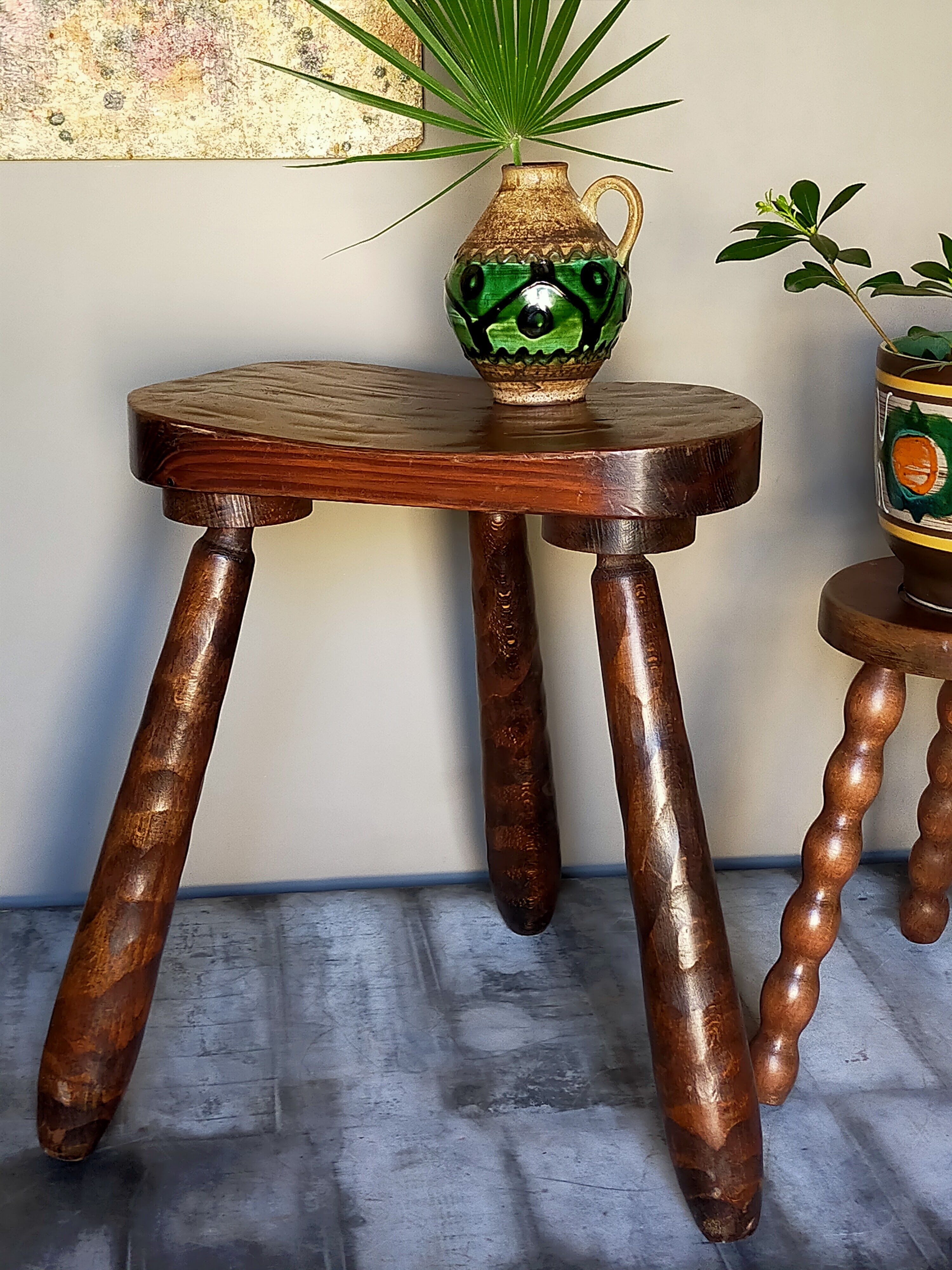 Vintage tripod stool form free feet solid wooden rockets