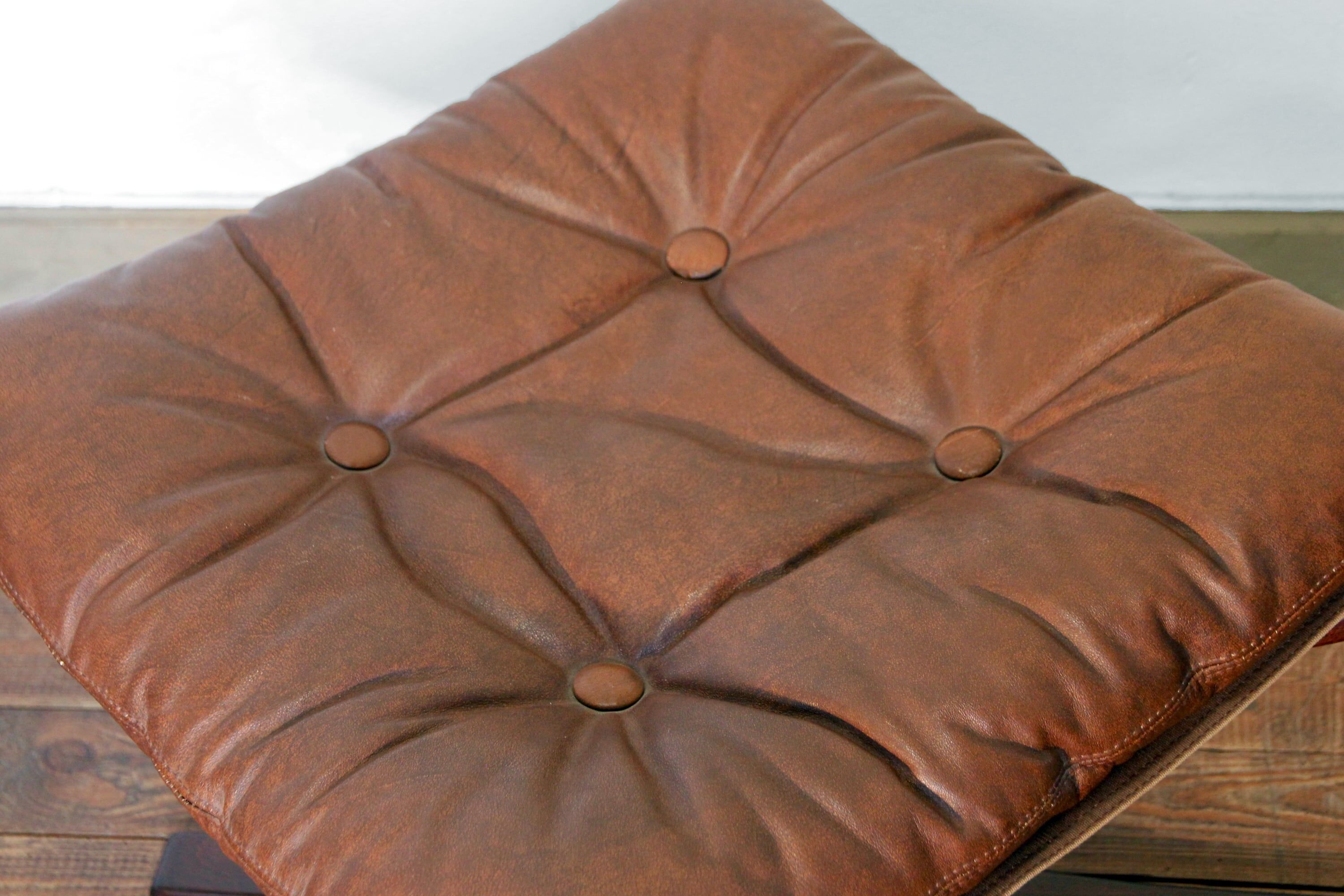 Falcon armchair and ottoman sound, Sigurd Ressell, 70s