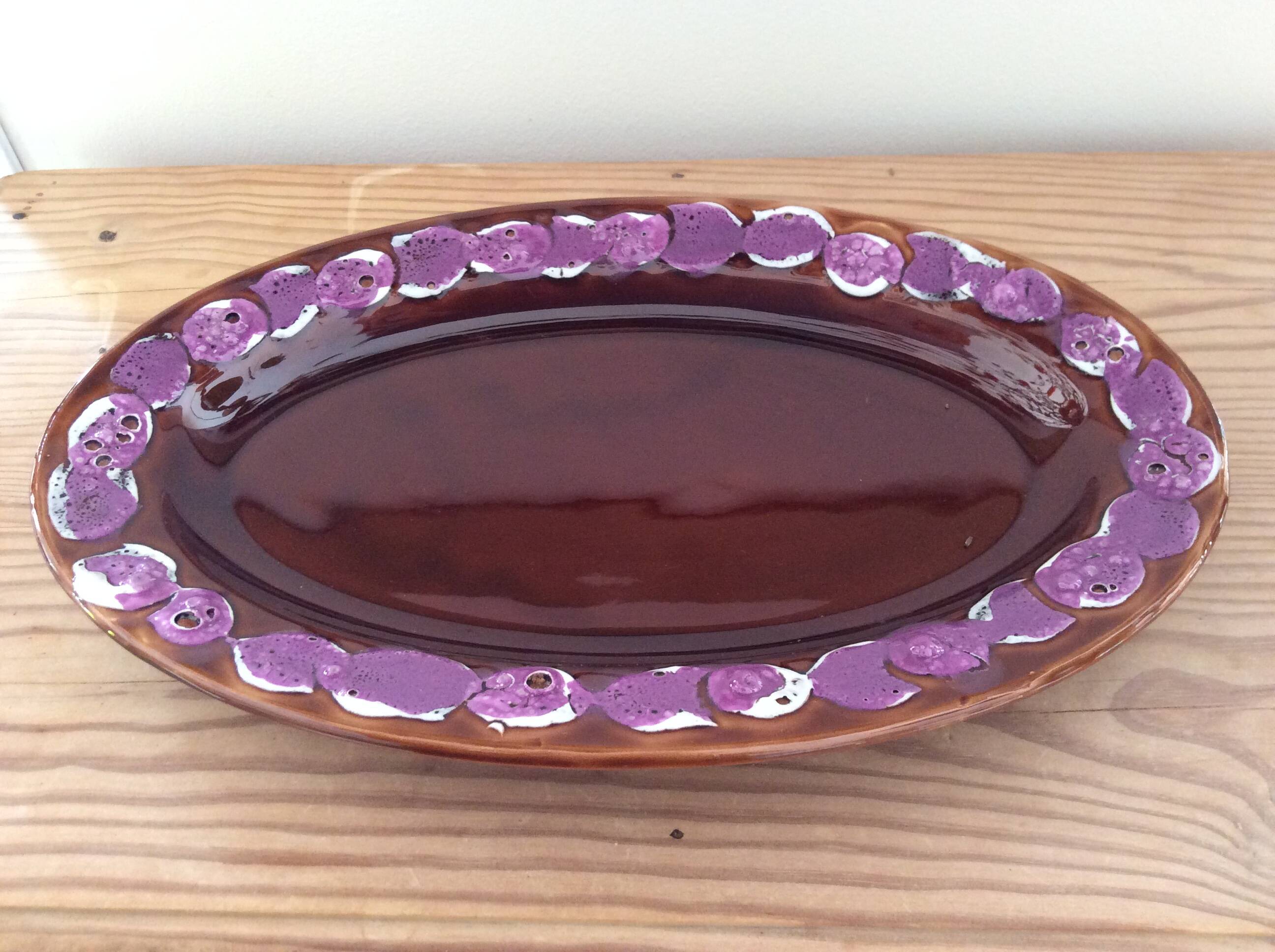 Oval dish
