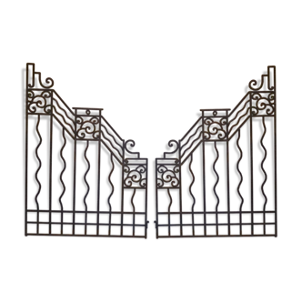 Iron wrought iron art deco portal grids