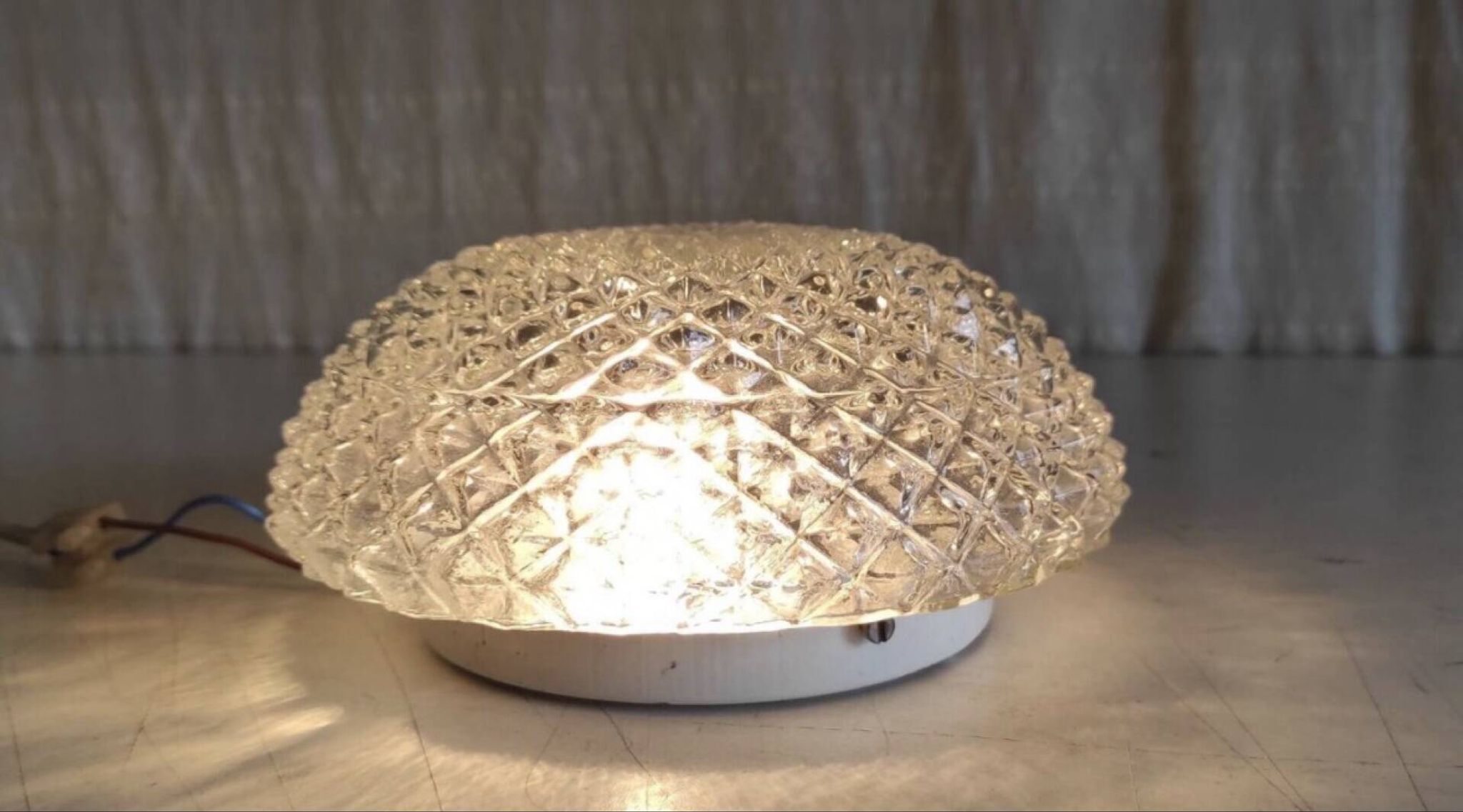 Ceiling light or wall light in moulded glass with diamond point - mid 20th century