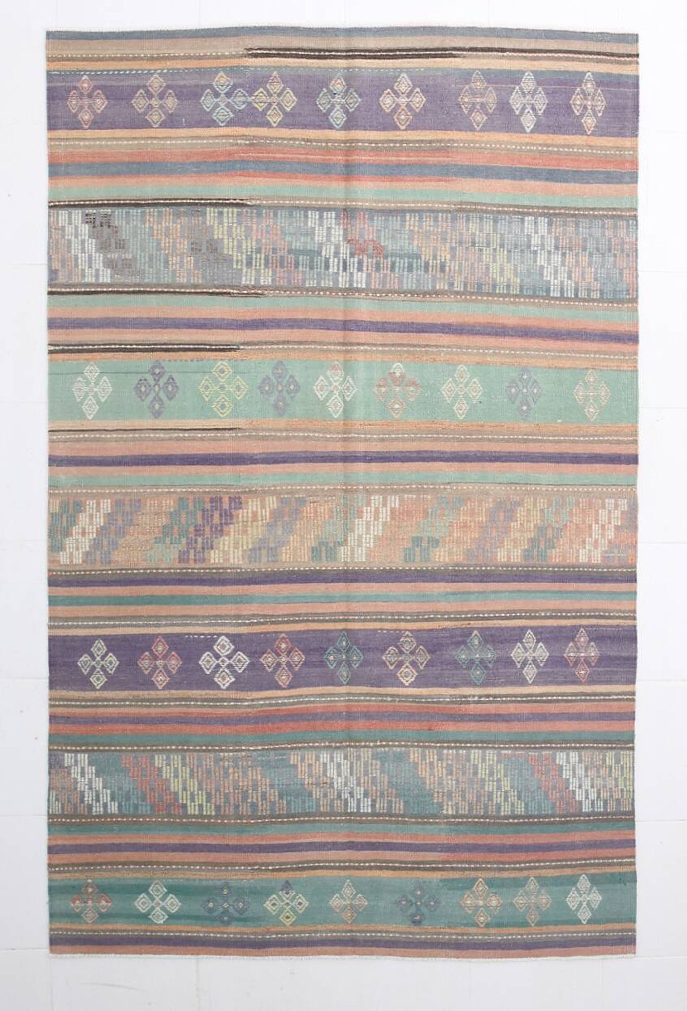 6x9 Faded Purple Anatolian Kilim Rug, 172x274Cm Bohemian Kilim