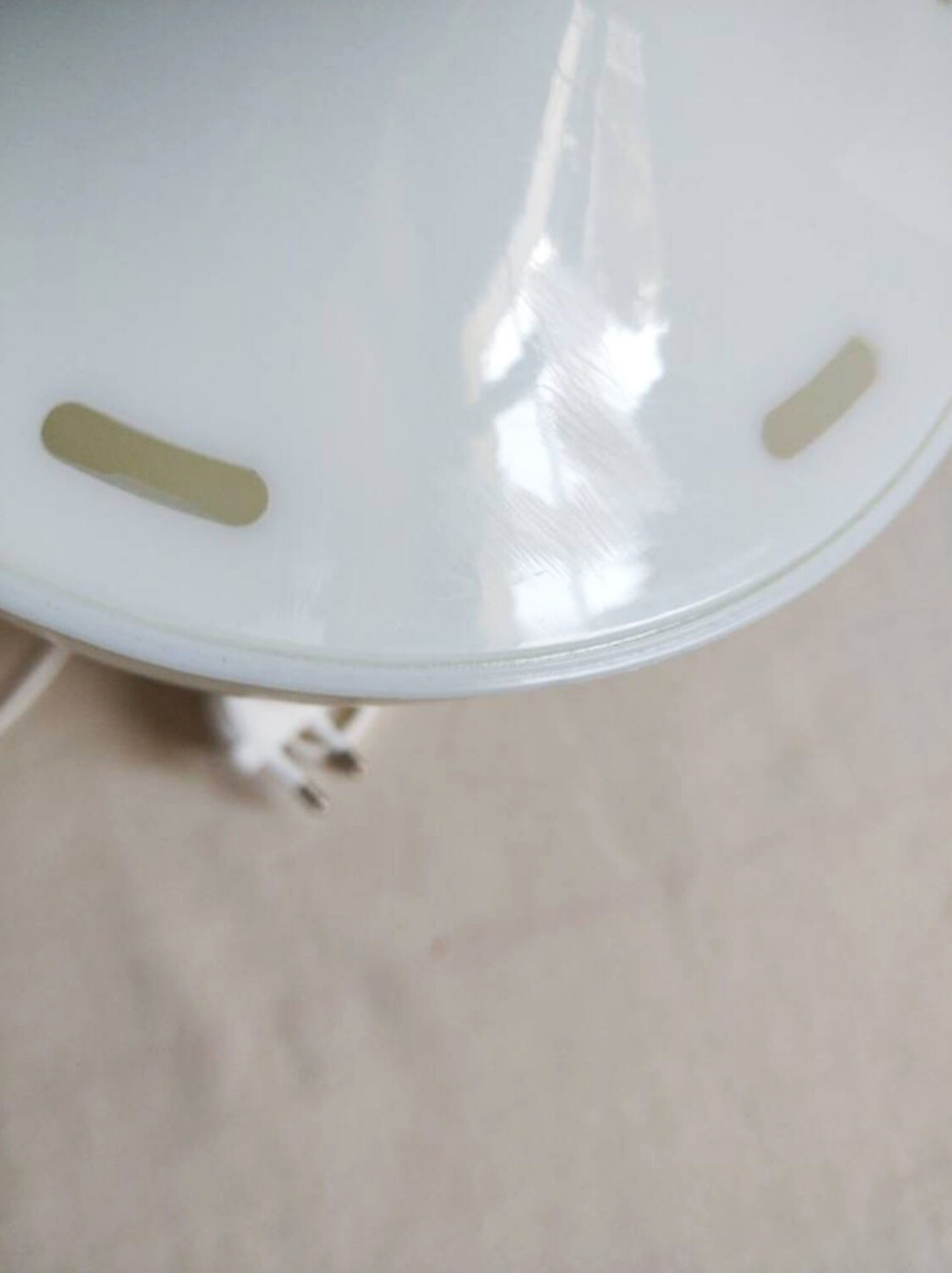 Vintage 60s collector's table lamp mushroom shaped white plastic
