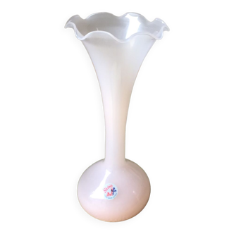 Pink corolla vase